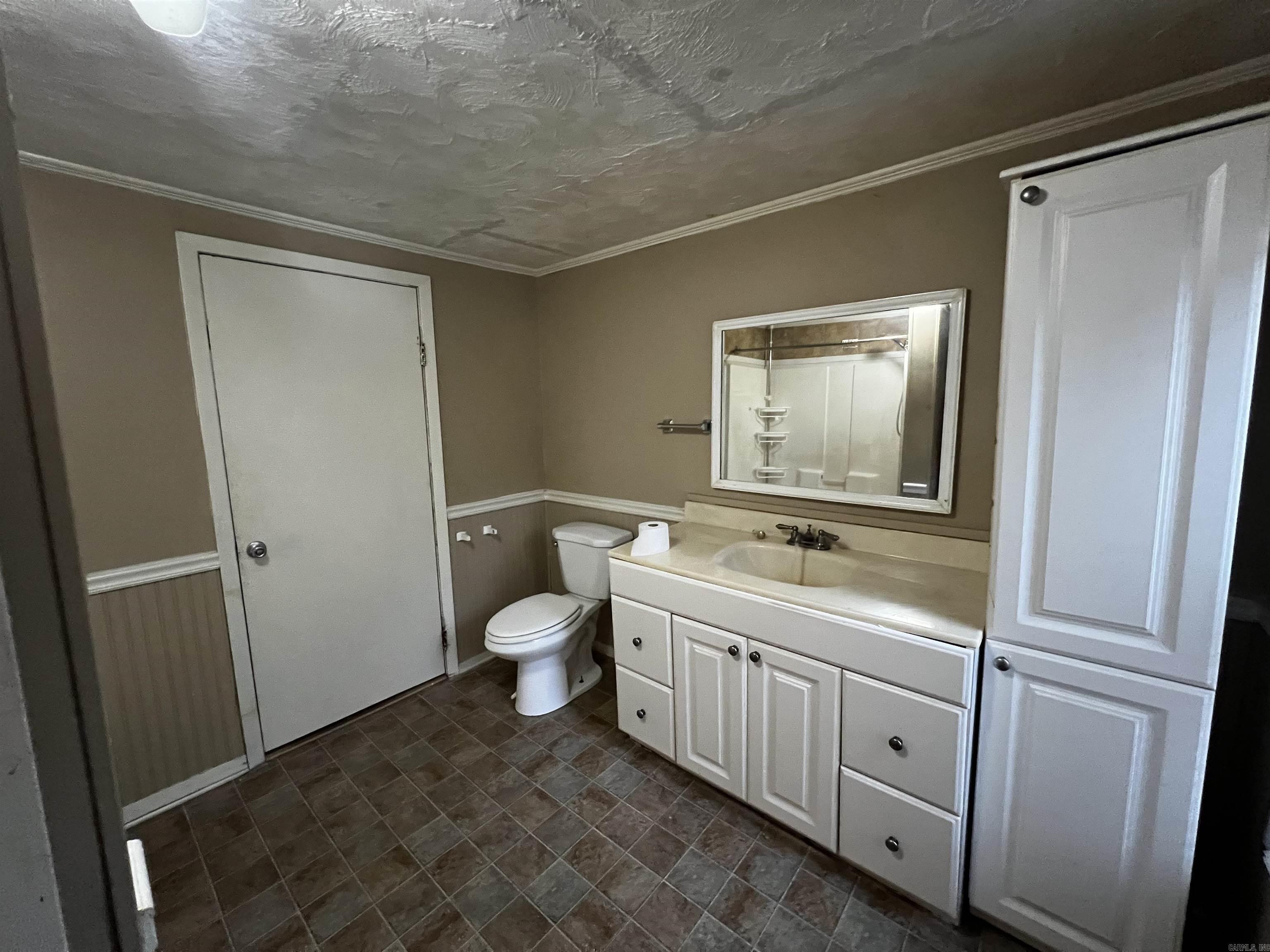 BARROW JOHN - Residential