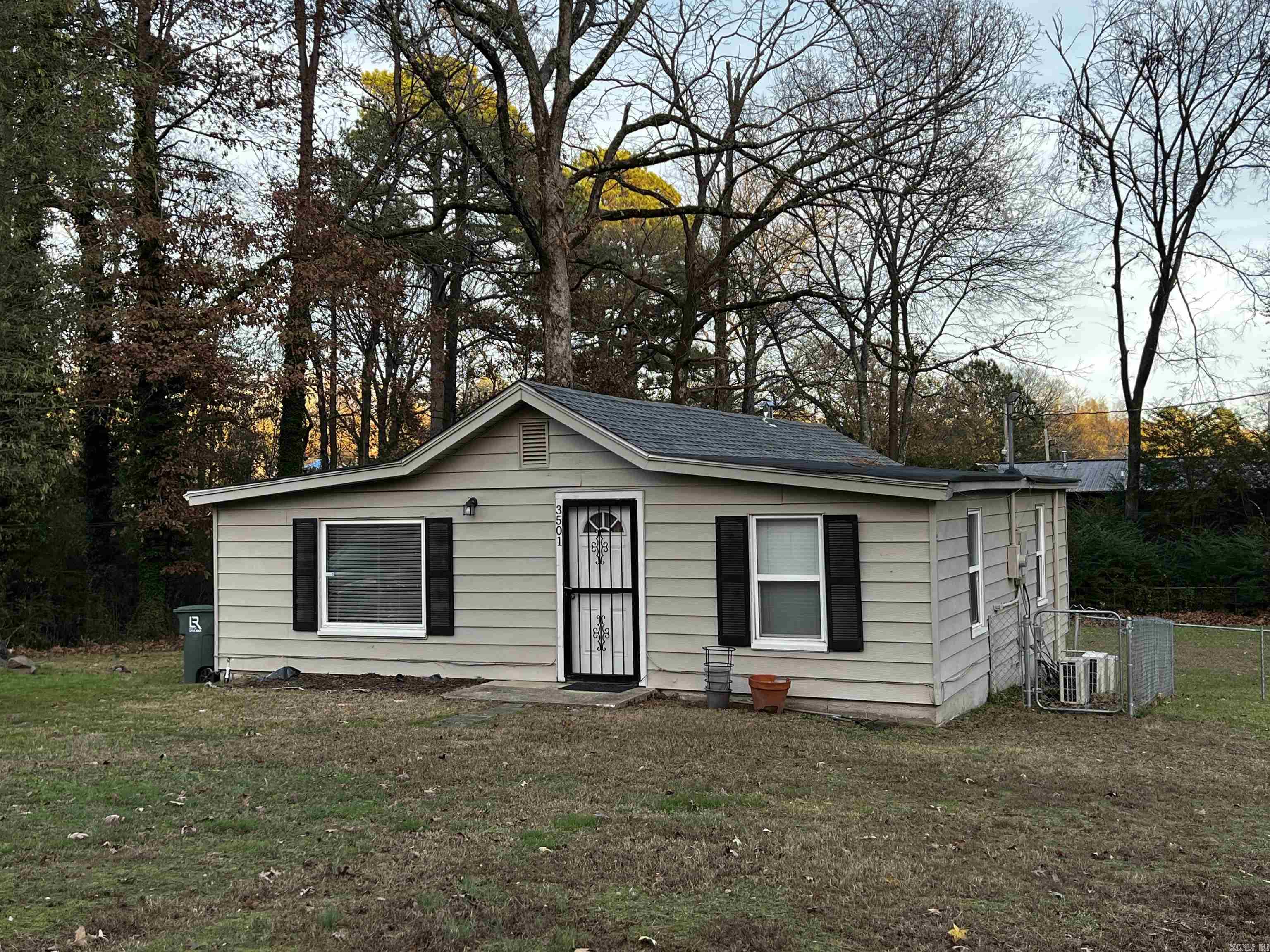 BARROW JOHN - Residential