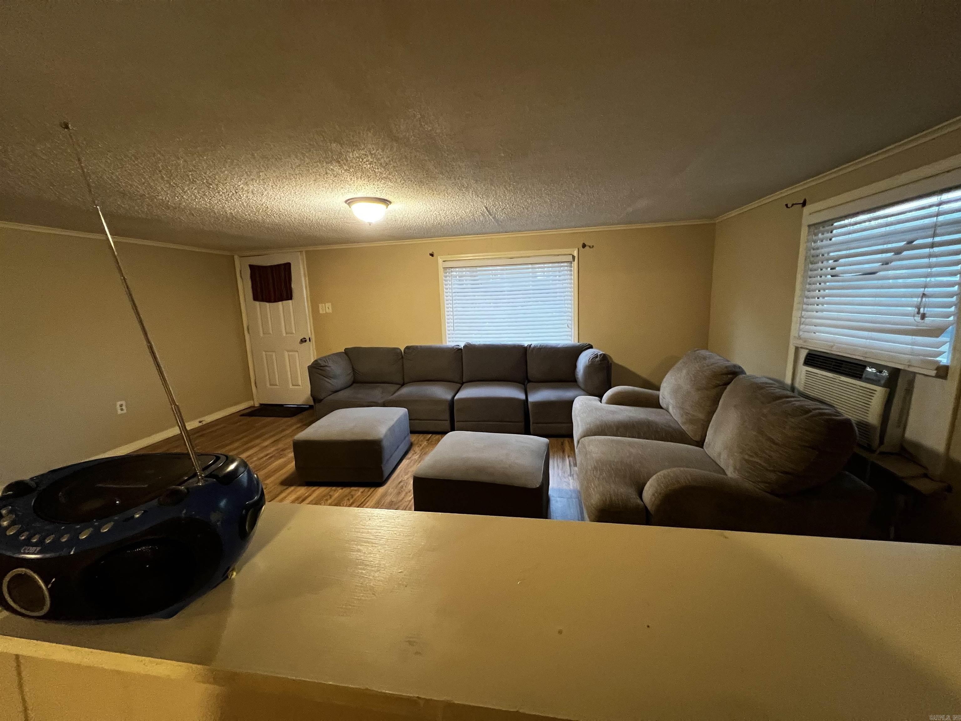 BARROW JOHN - Residential