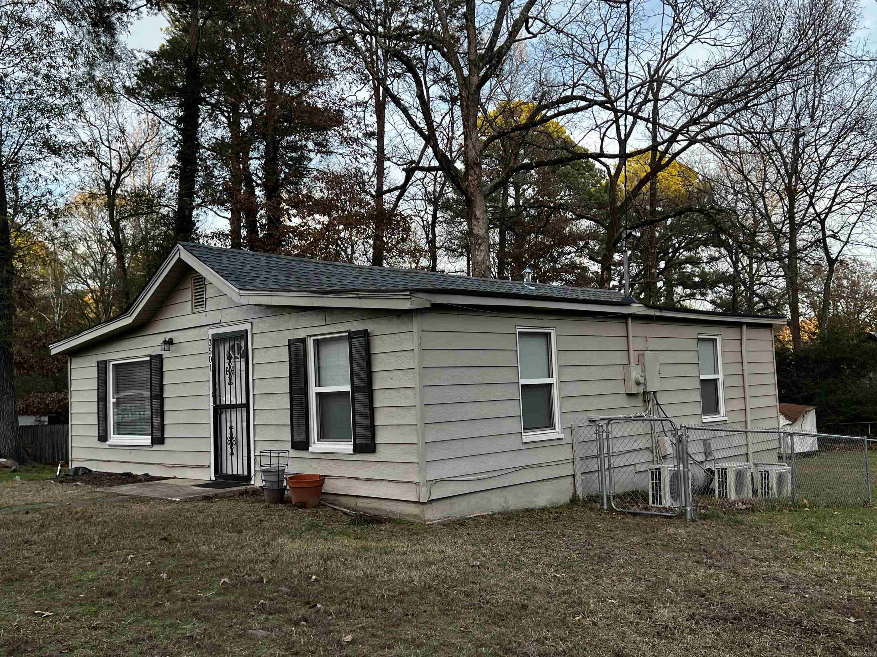 BARROW JOHN - Residential