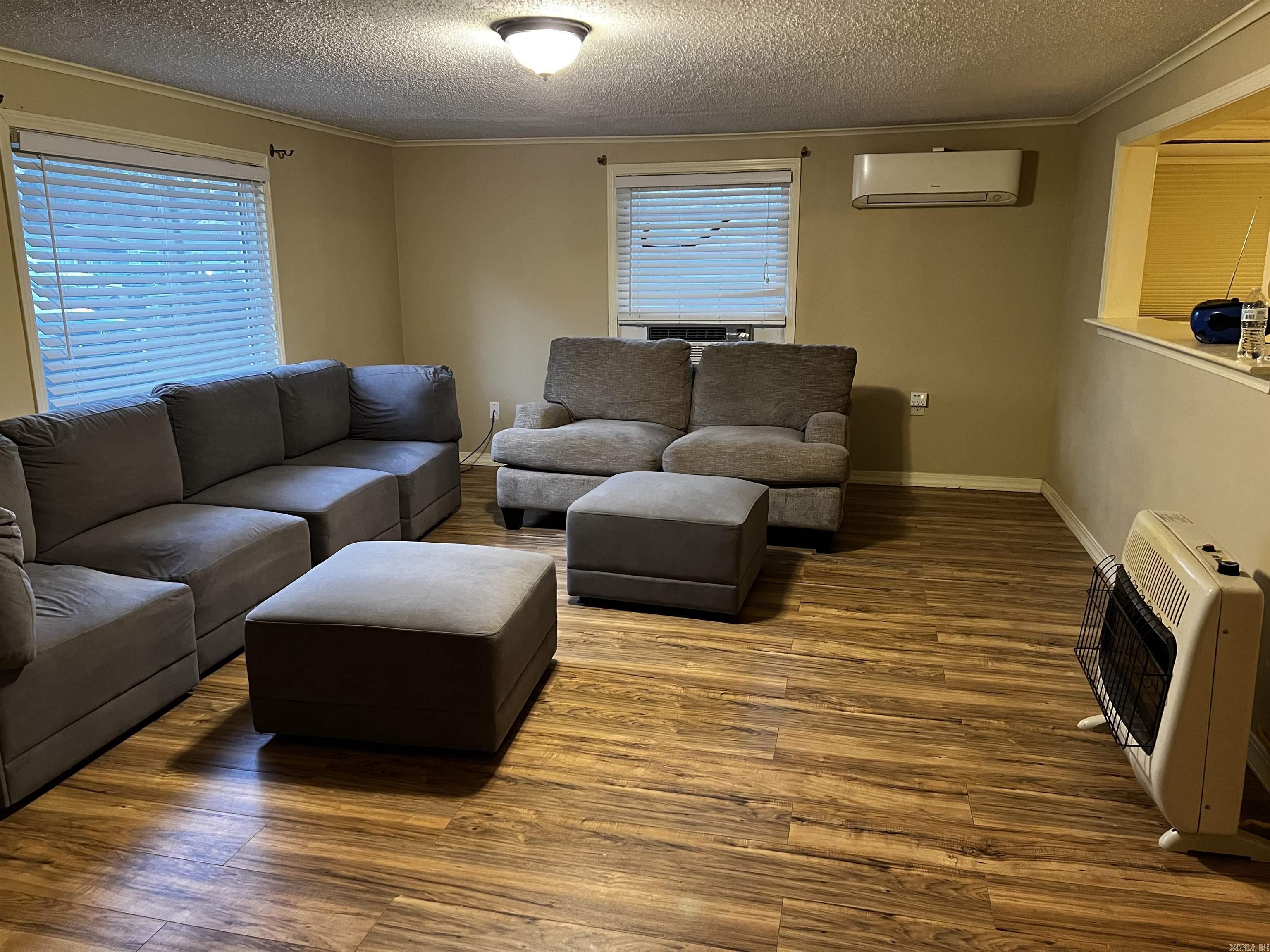 BARROW JOHN - Residential