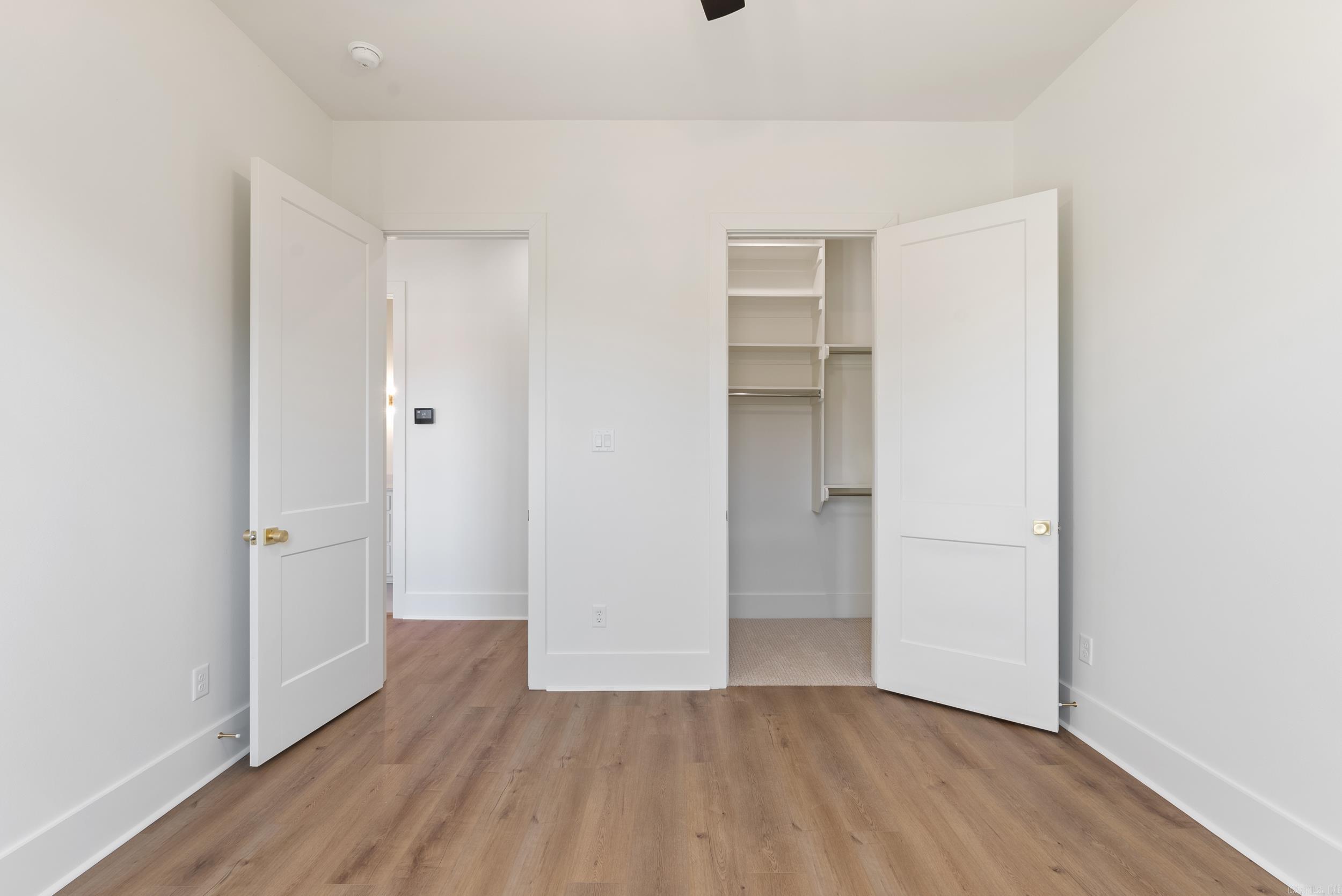 THE POINTE HURRICANE ESTATES - Residential