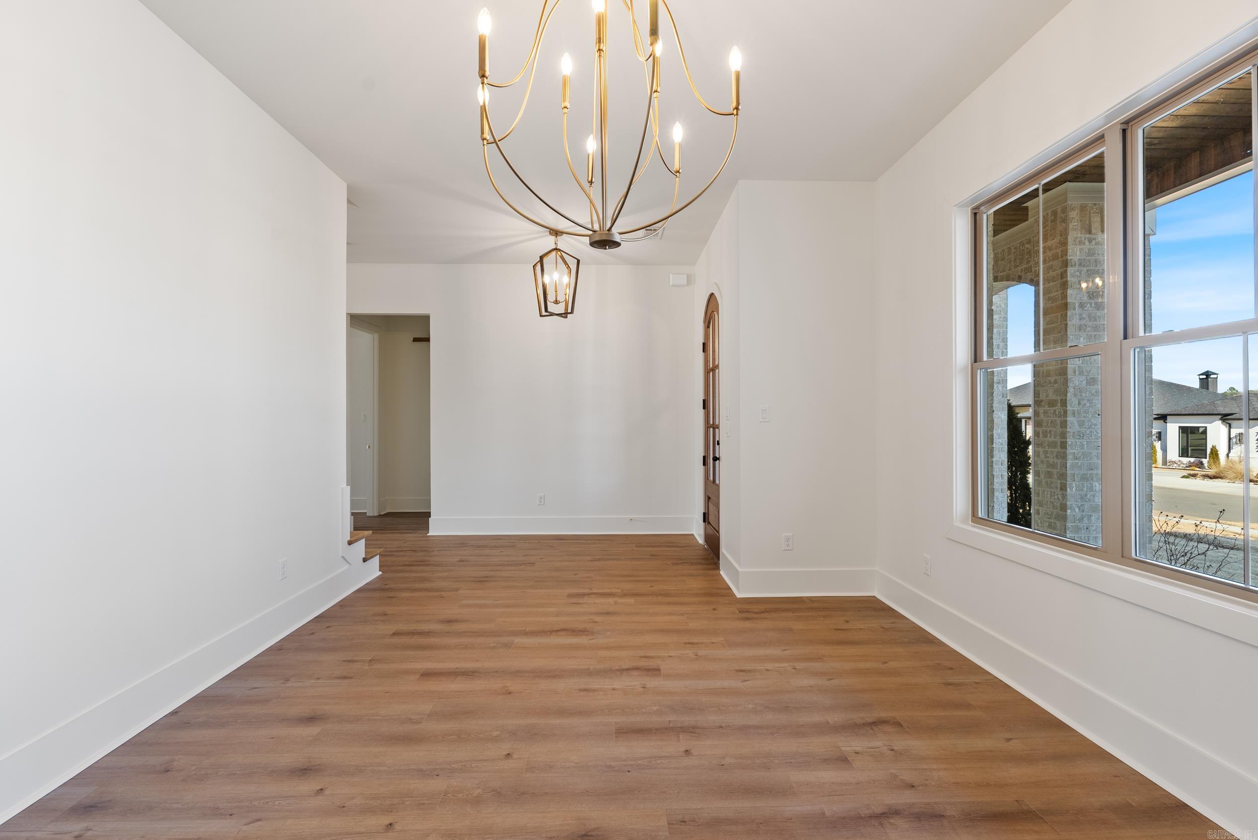THE POINTE HURRICANE ESTATES - Residential