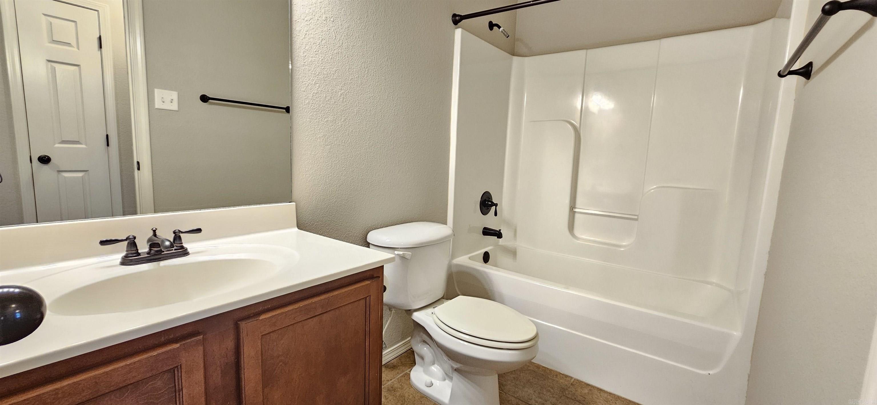 Parkway Meadows - Residential Lease