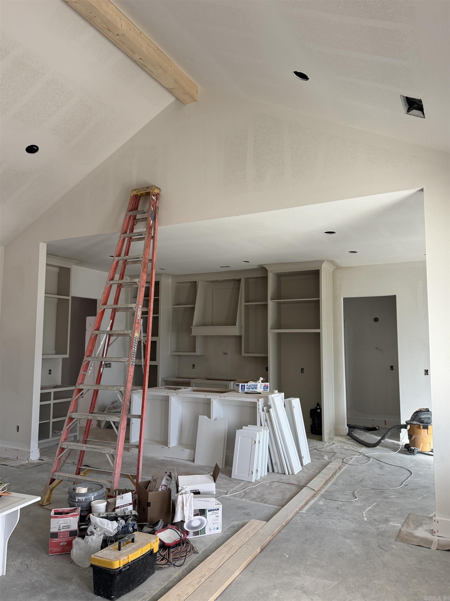 ALTA VISTA - Residential