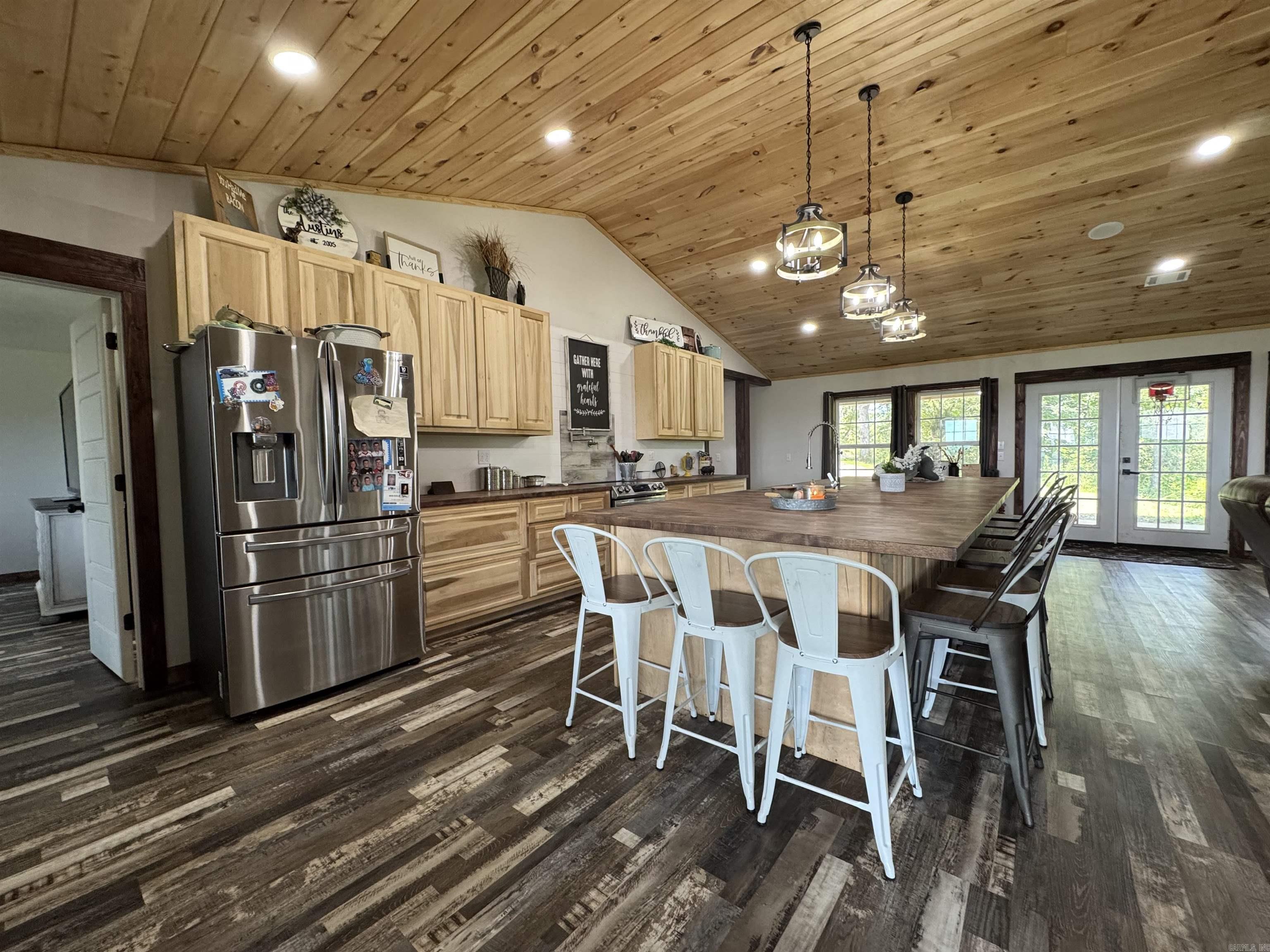 Metes & Bounds - Residential