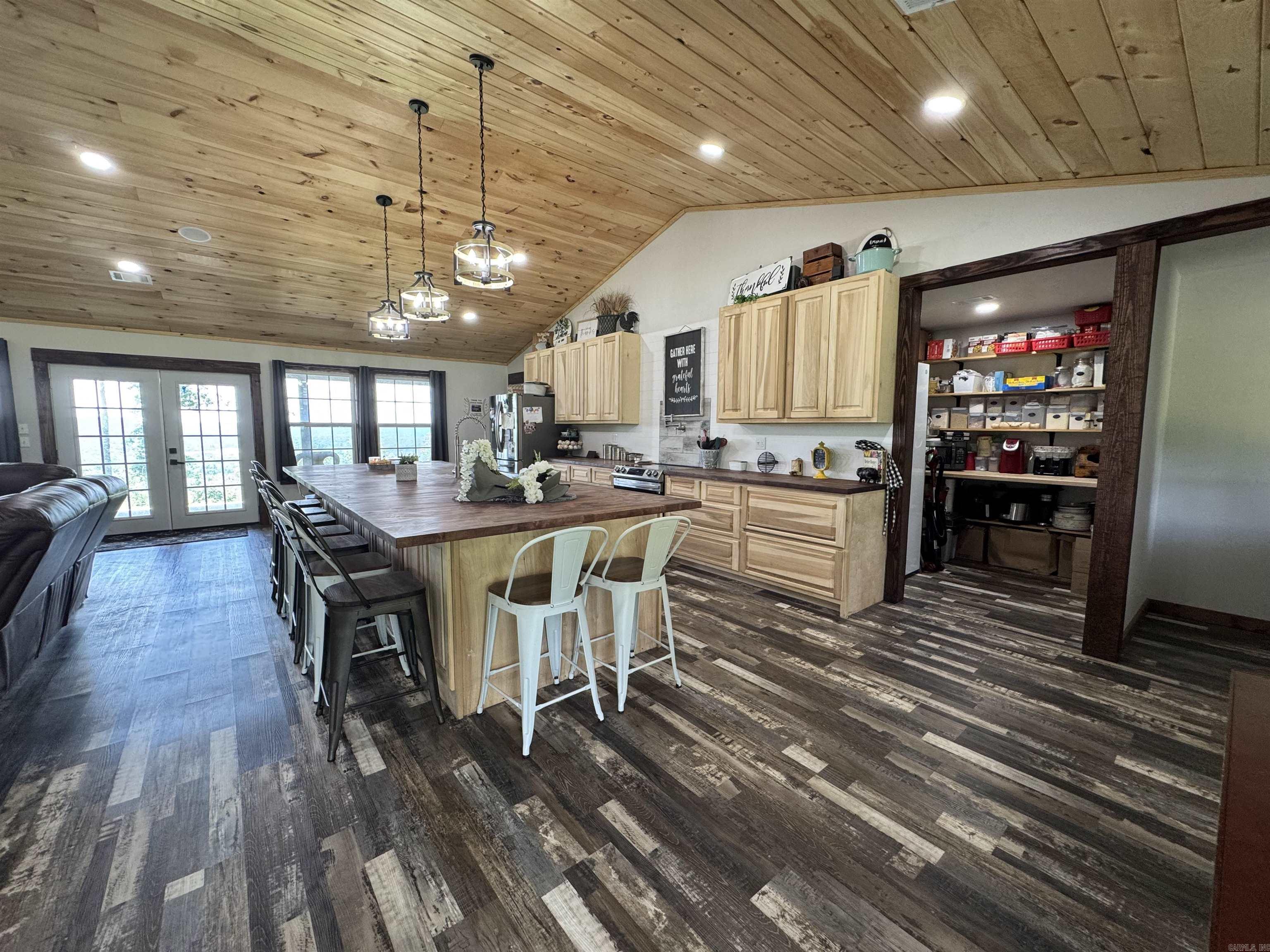 Metes & Bounds - Residential
