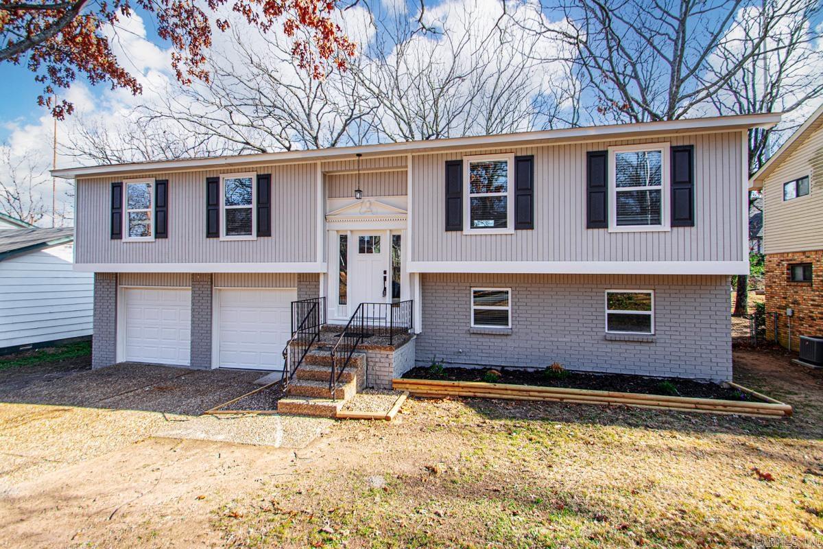 INDIAN HILLS - Residential