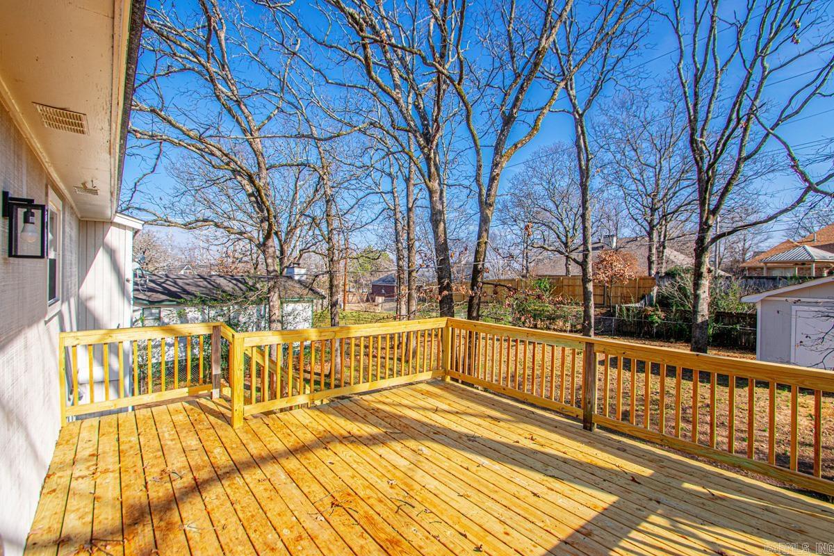 INDIAN HILLS - Residential