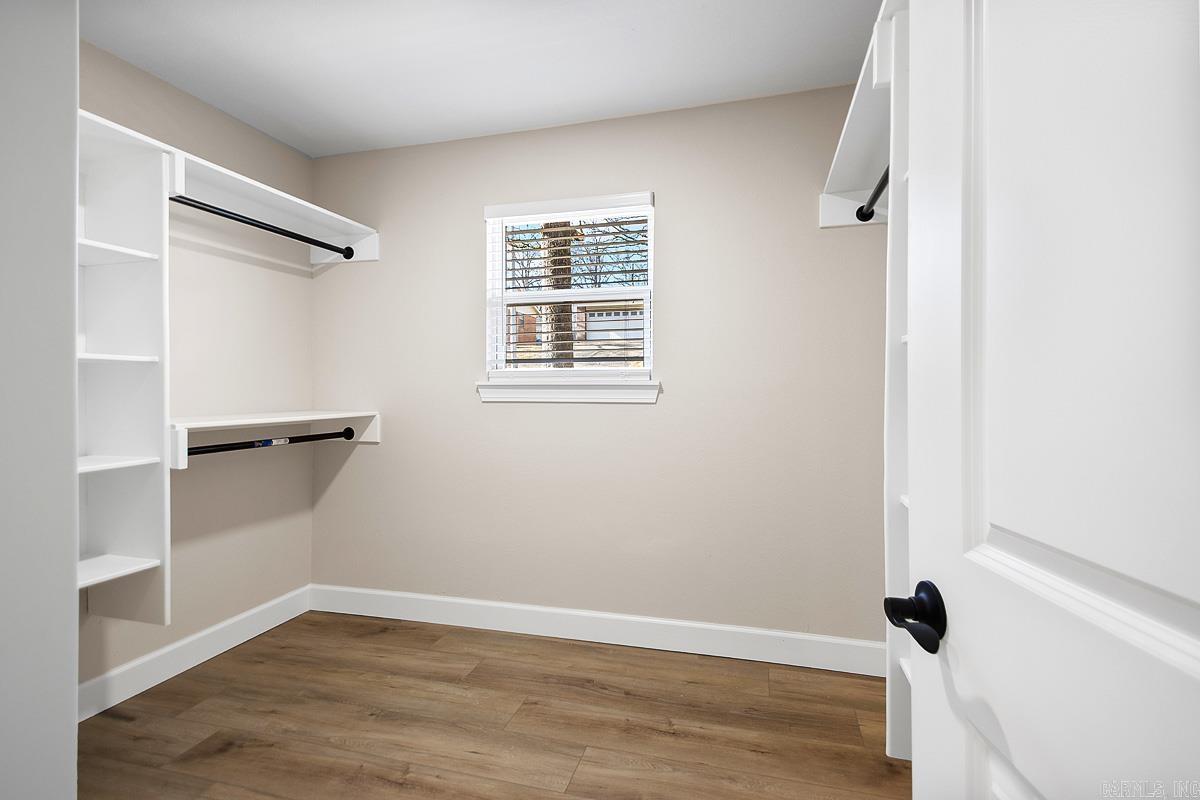 INDIAN HILLS - Residential