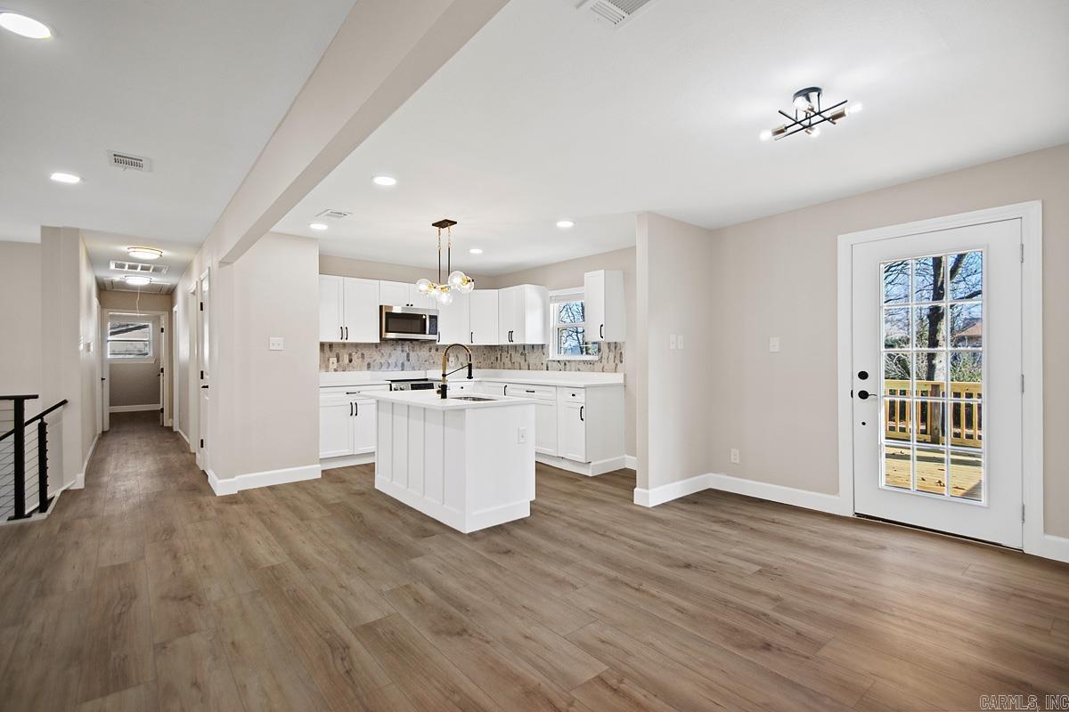 INDIAN HILLS - Residential