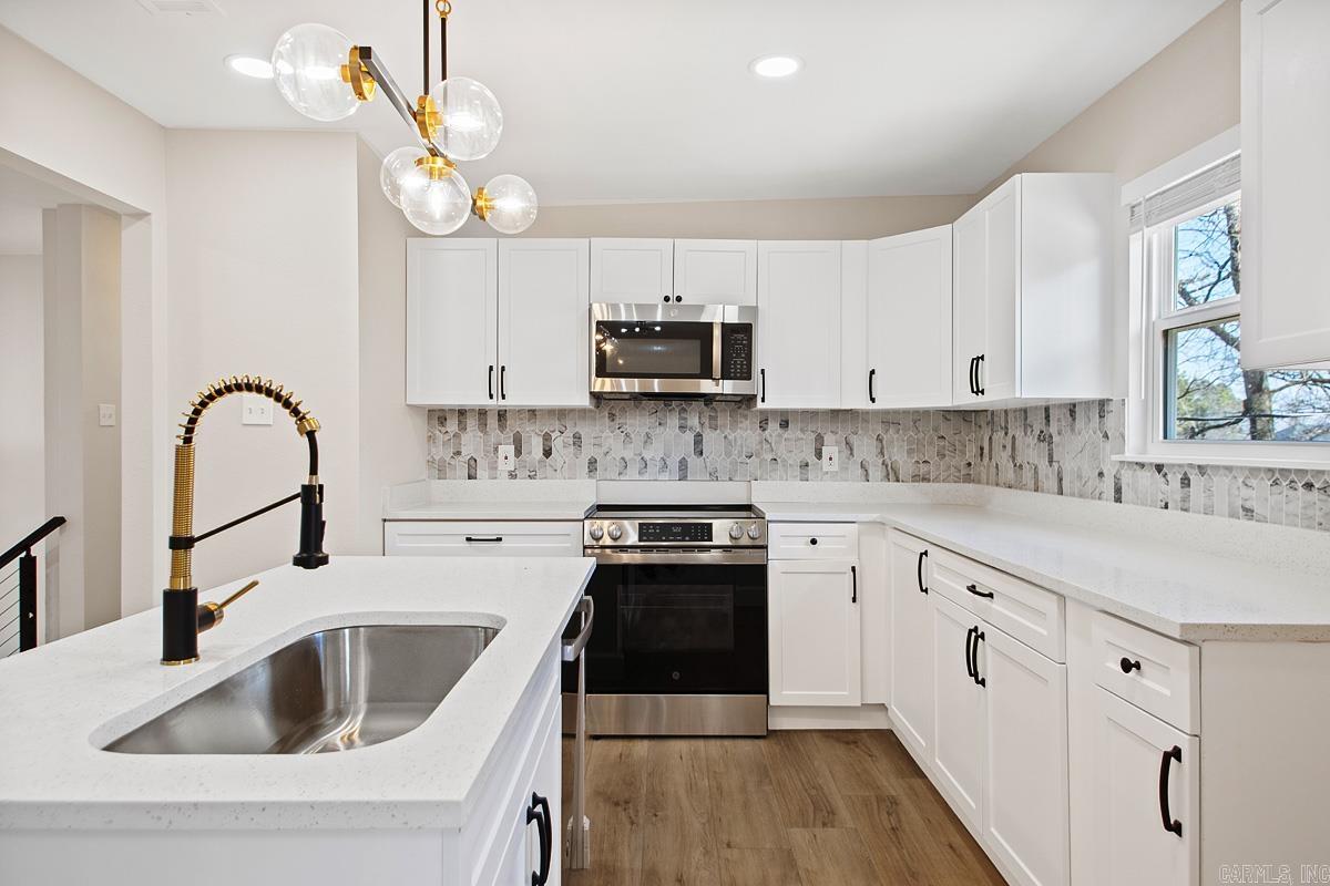 INDIAN HILLS - Residential