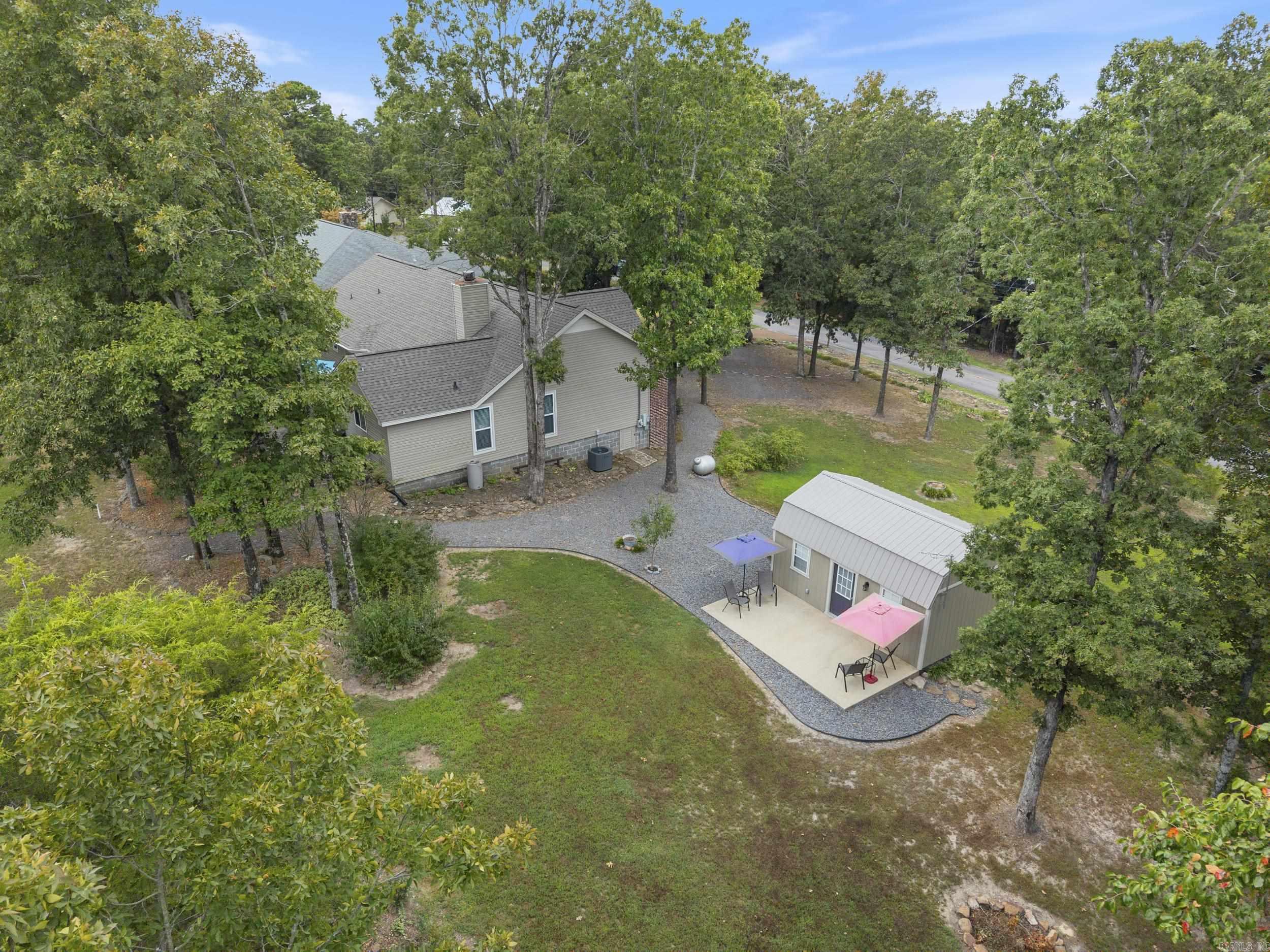 INDIAN HILLS - Residential