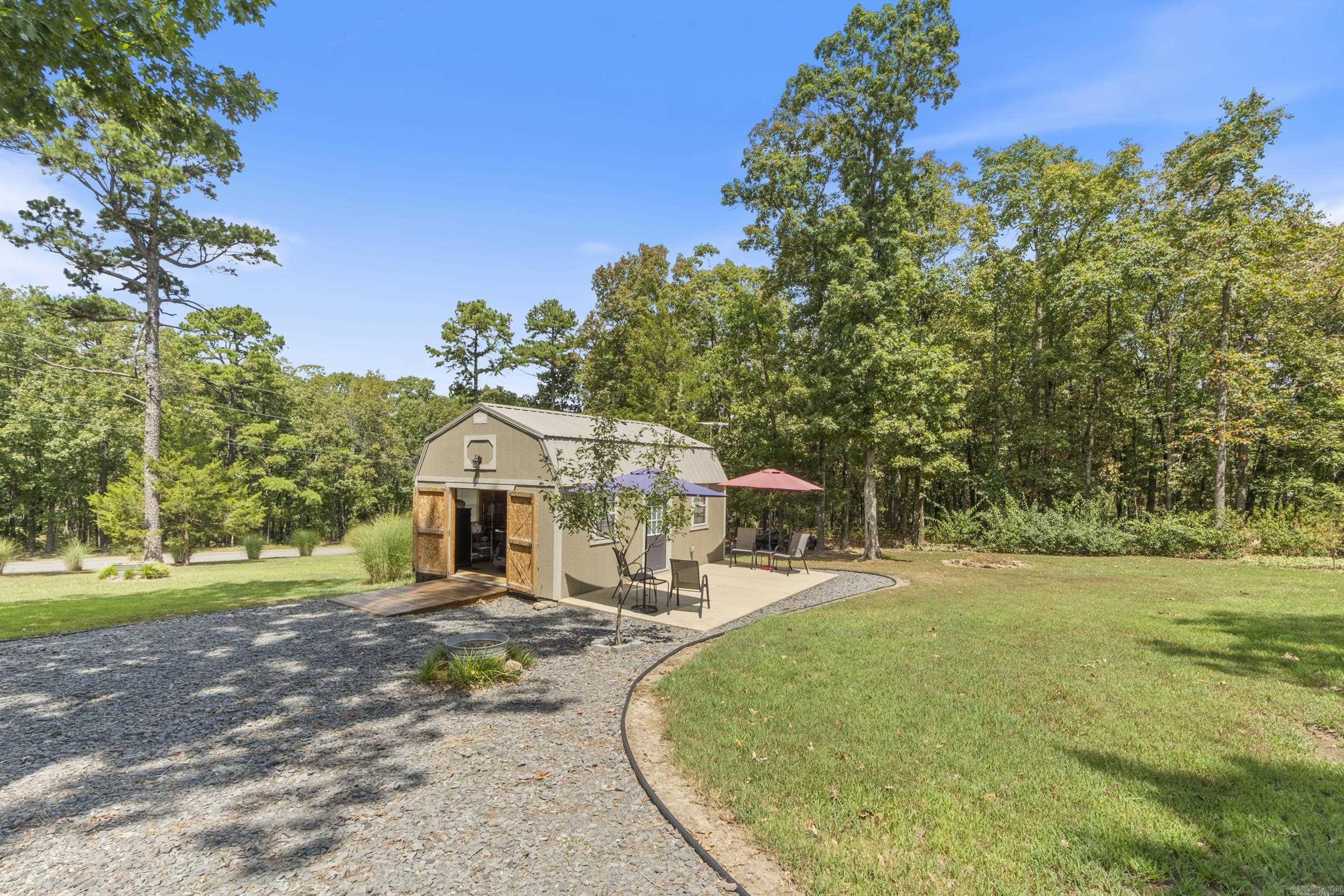 INDIAN HILLS - Residential
