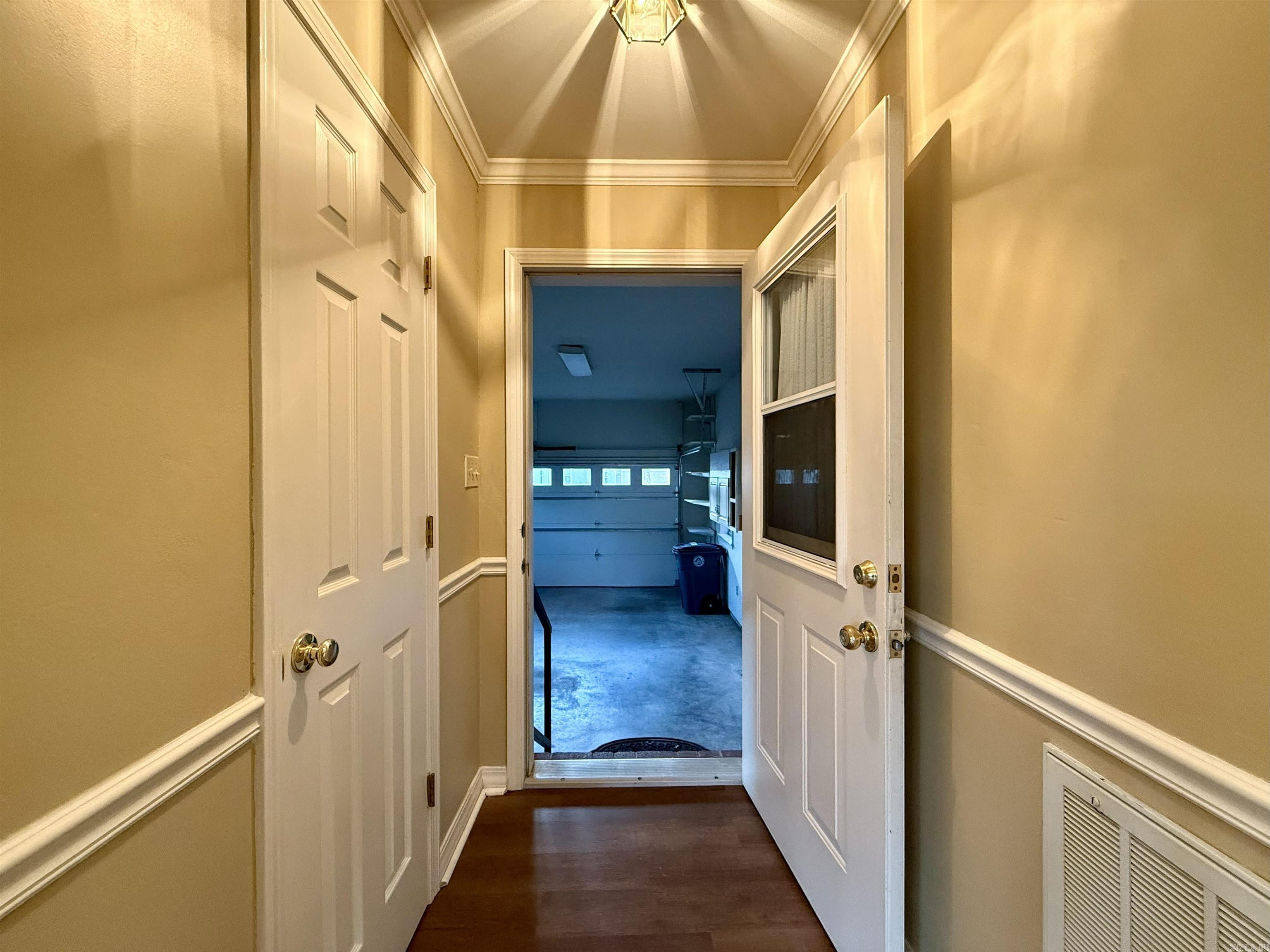 RIVER OAKS - Residential