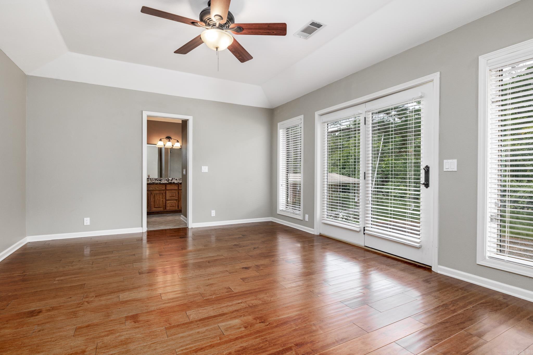 BALBOA COVE - Residential