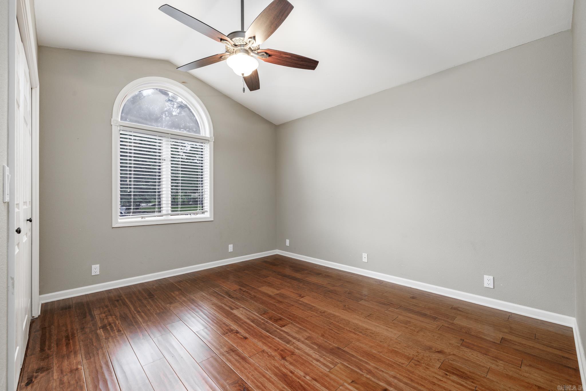 BALBOA COVE - Residential