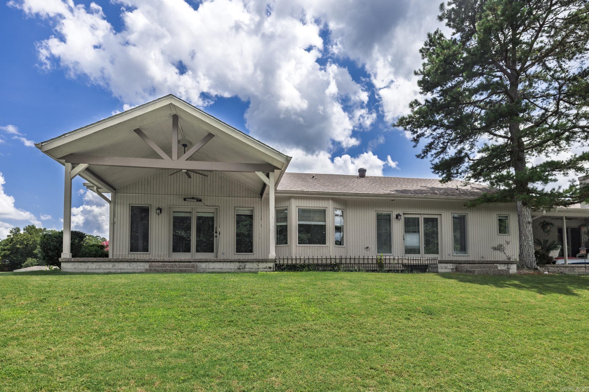 BALBOA COVE - Residential