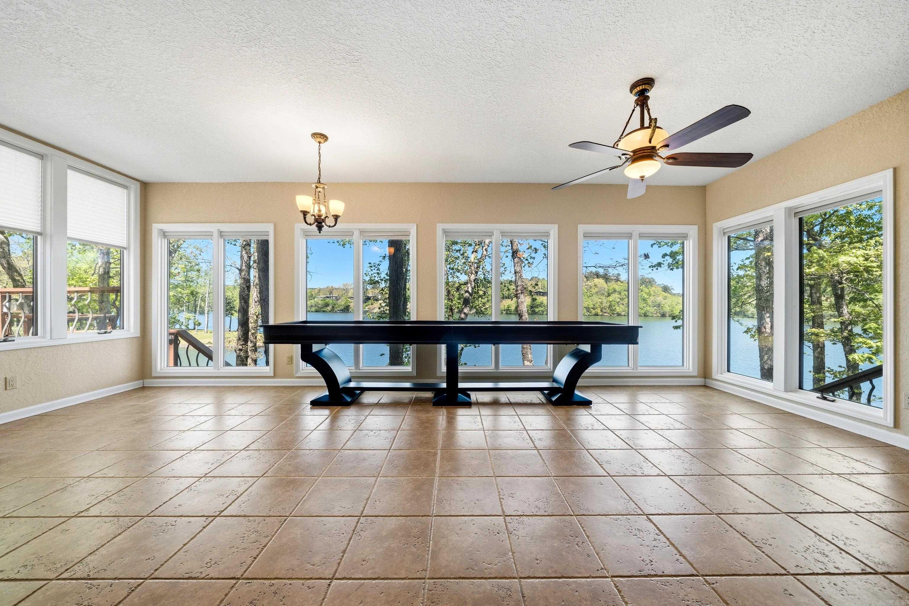 DIAMONDHEAD BLOCK A - Residential