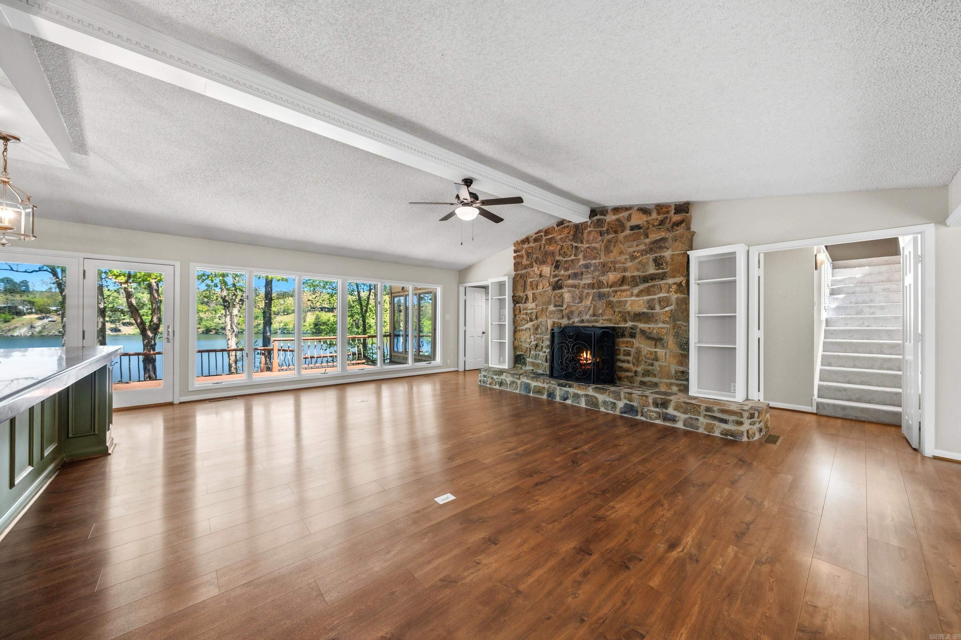 DIAMONDHEAD BLOCK A - Residential