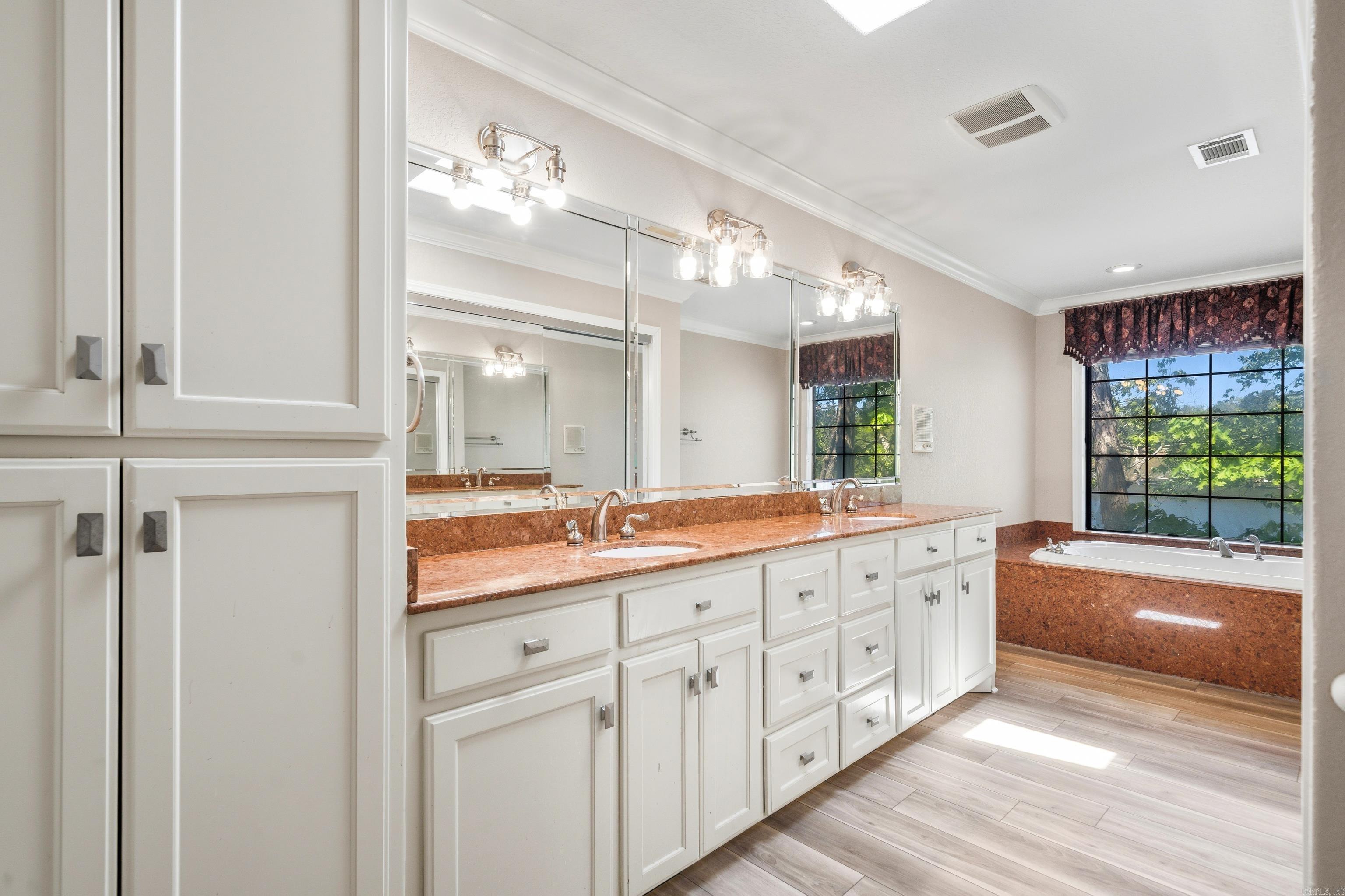 DIAMONDHEAD BLOCK A - Residential