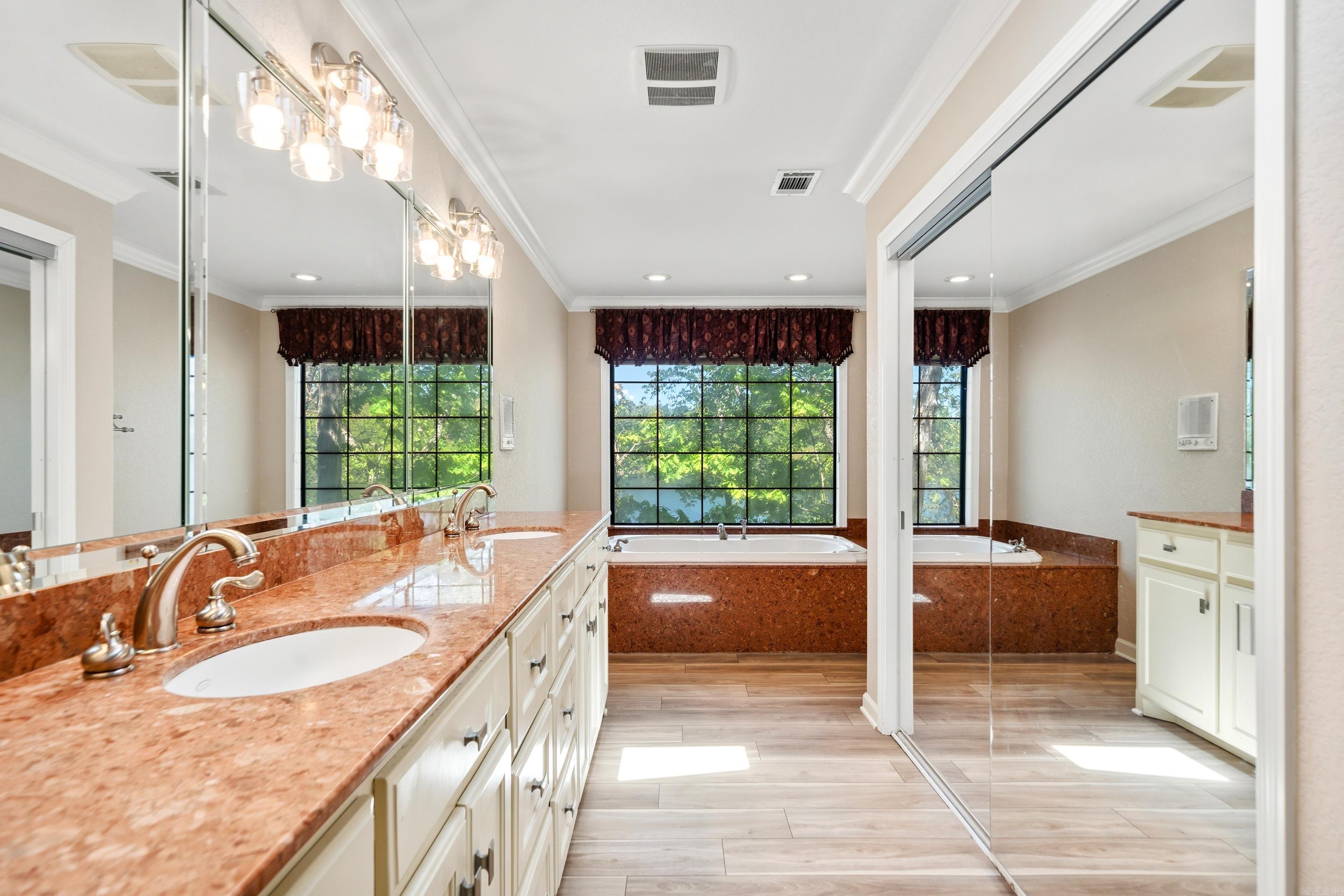 DIAMONDHEAD BLOCK A - Residential