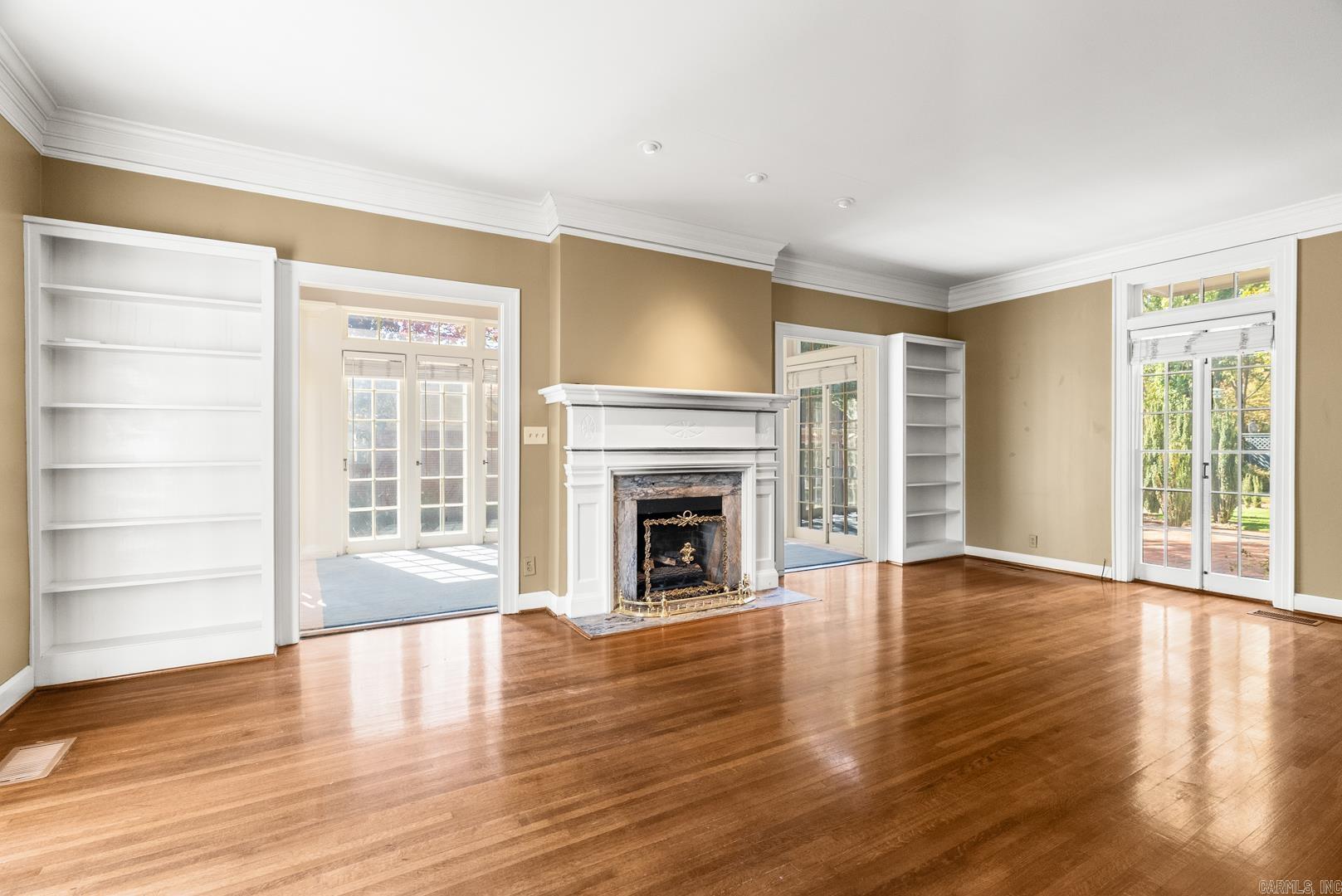 Weldon E Wrights - Residential