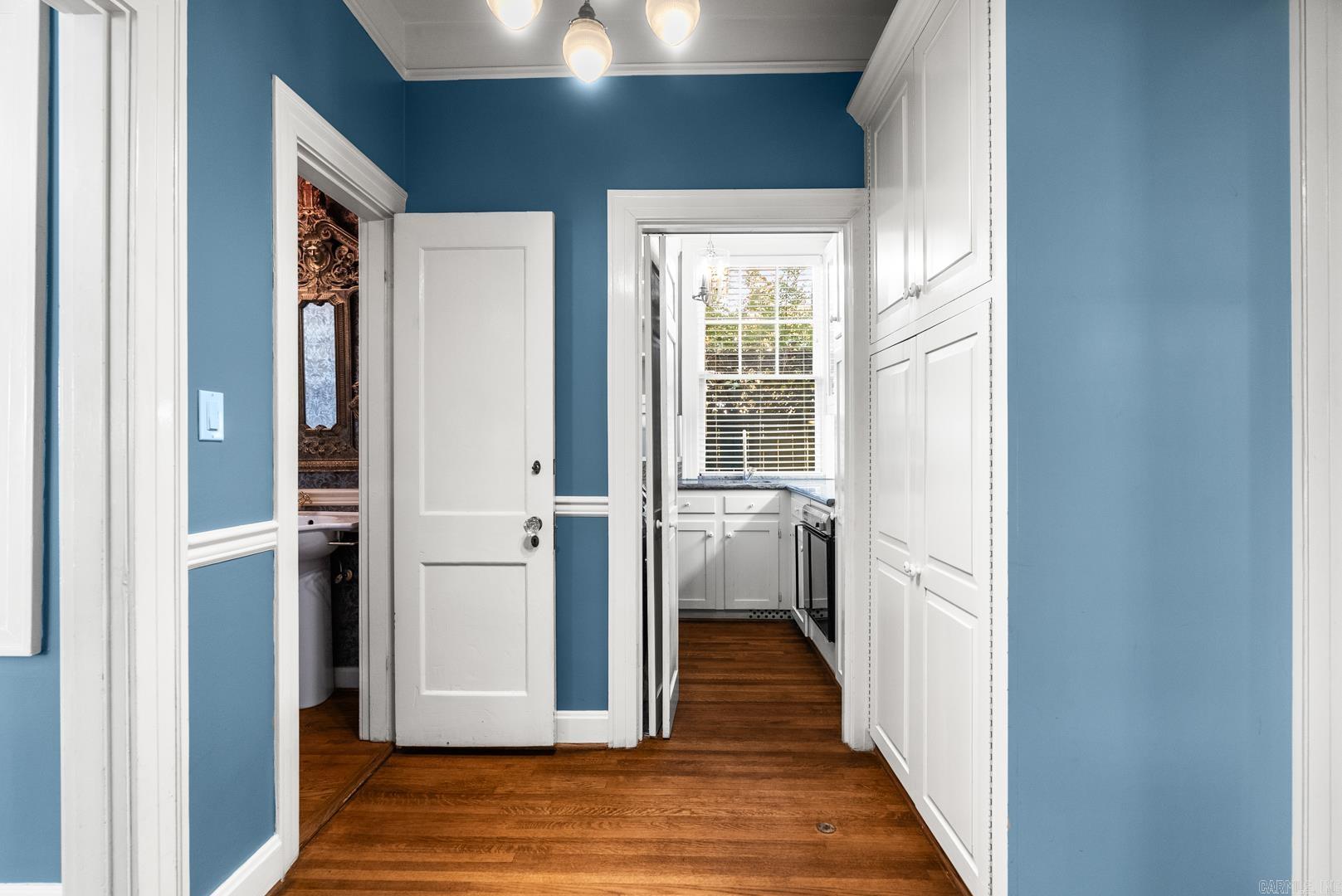 Weldon E Wrights - Residential