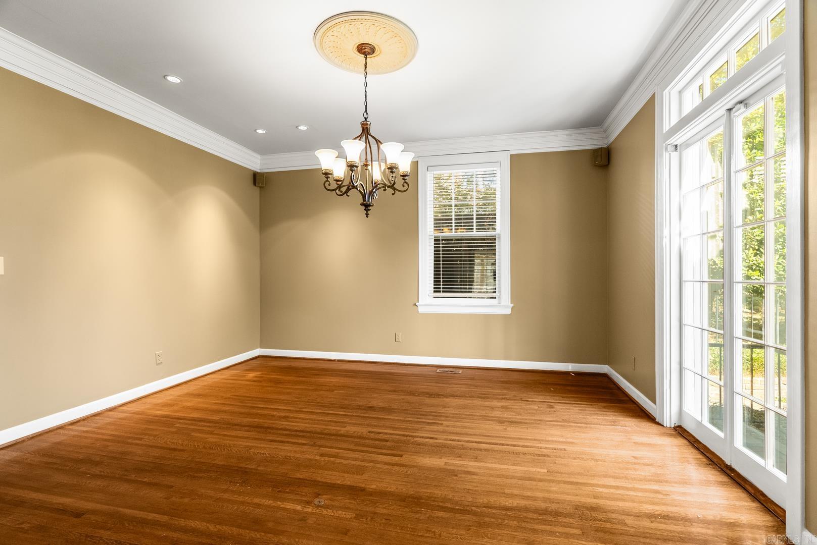 Weldon E Wrights - Residential