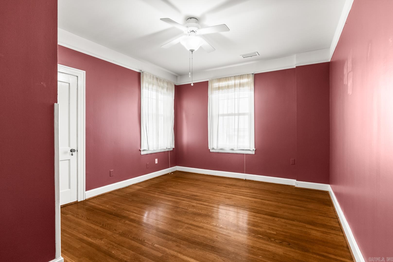 Weldon E Wrights - Residential