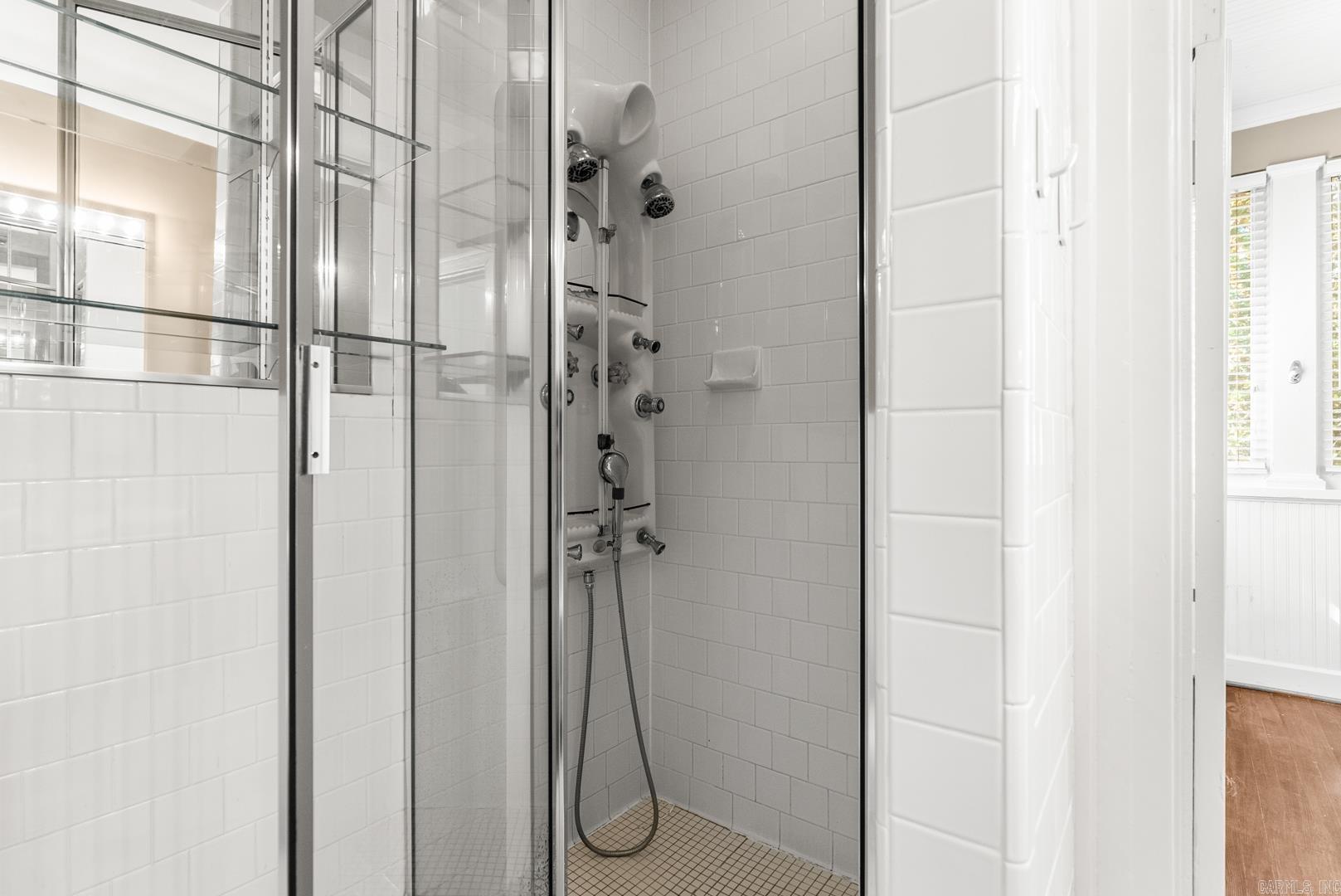 Weldon E Wrights - Residential
