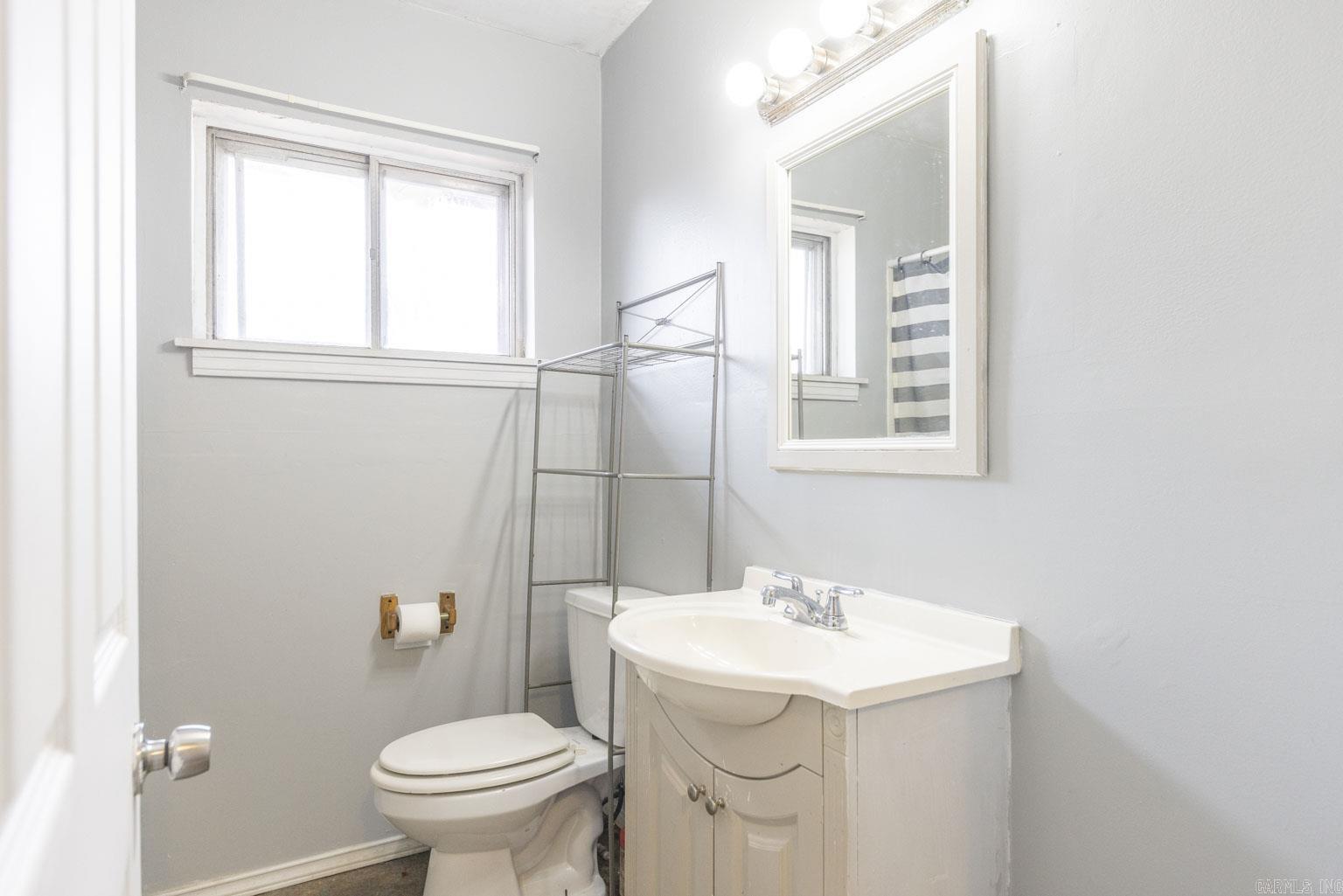 TROUTT - Residential