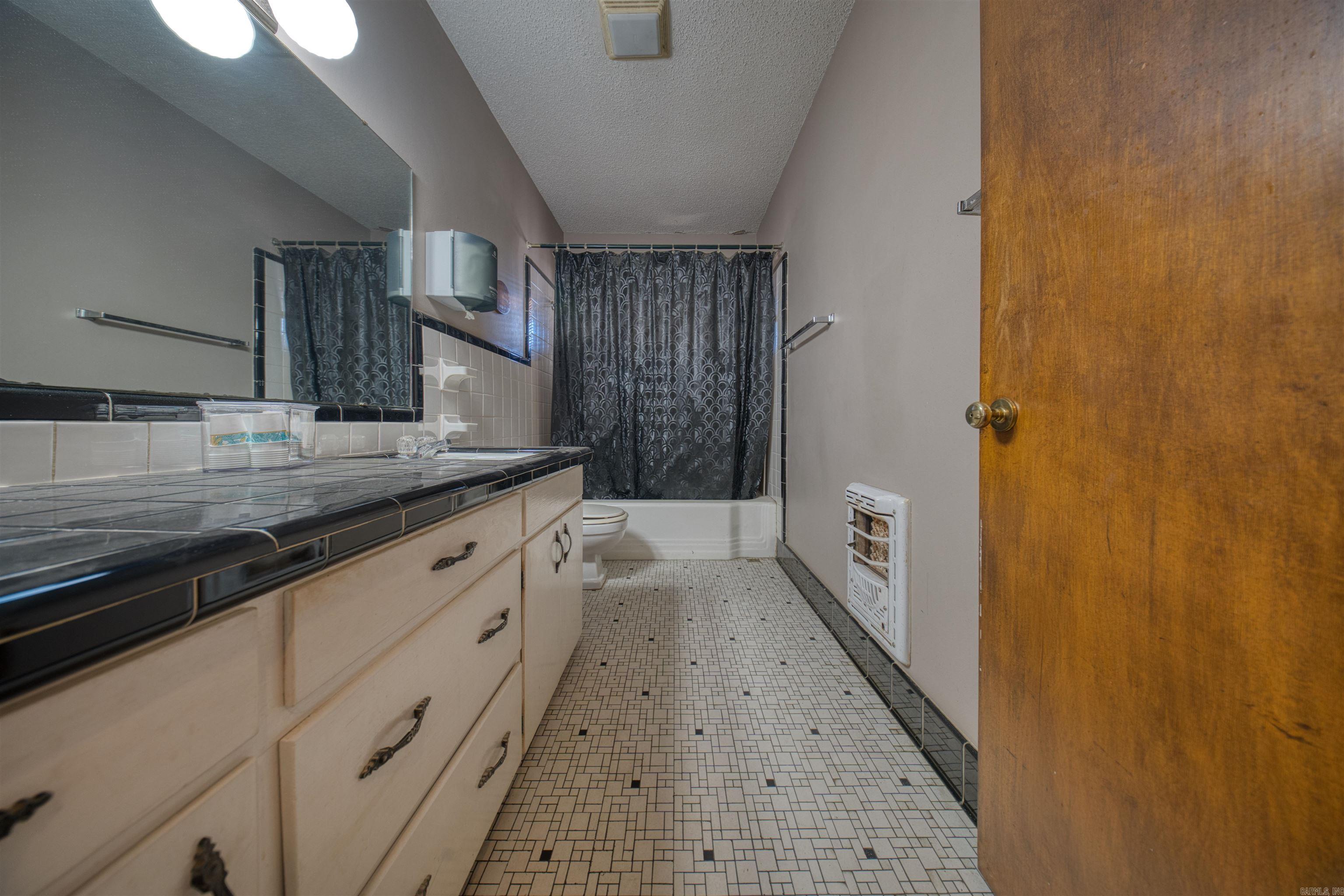 Sylvan Hills - Commercial Sale