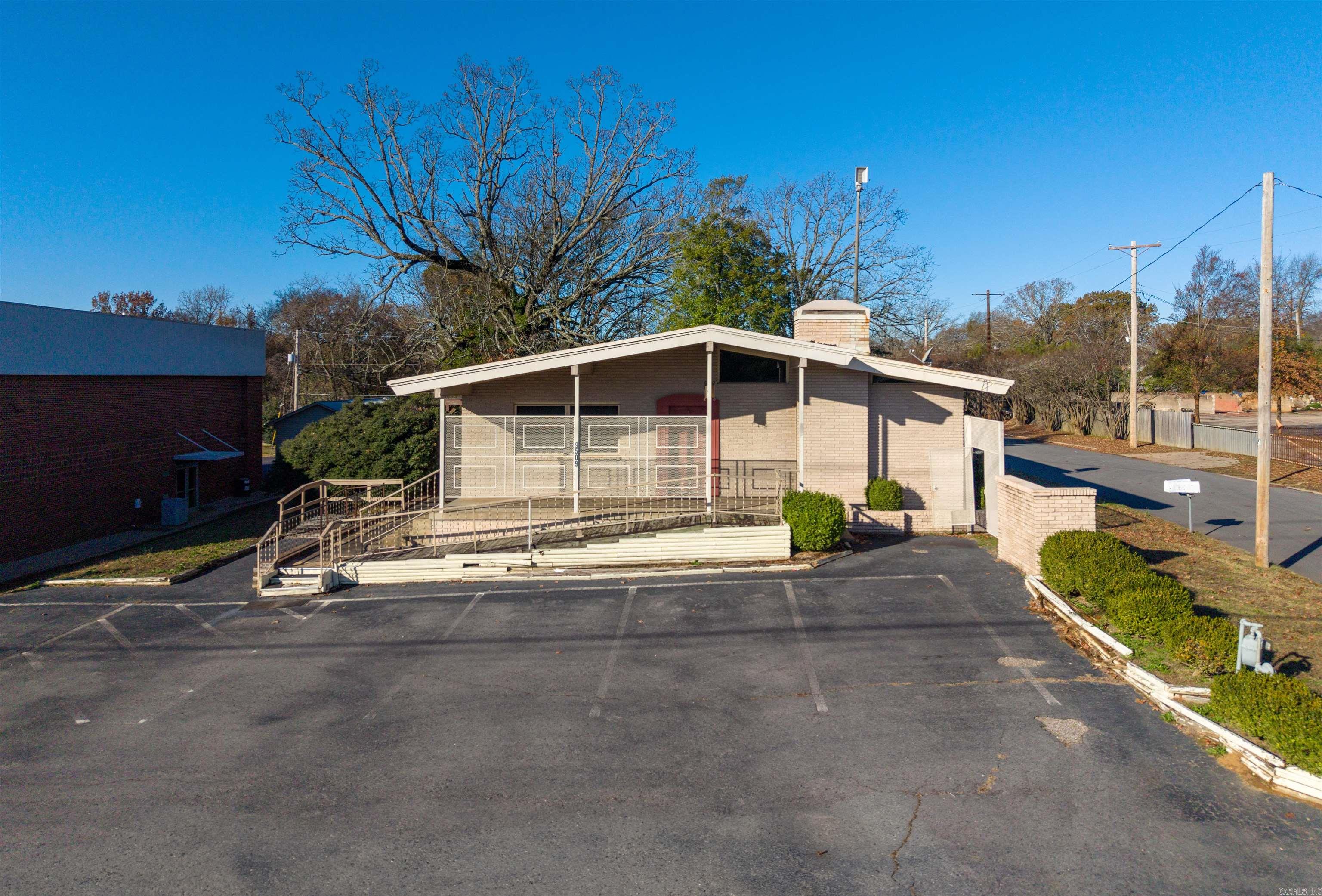 Sylvan Hills - Commercial Sale
