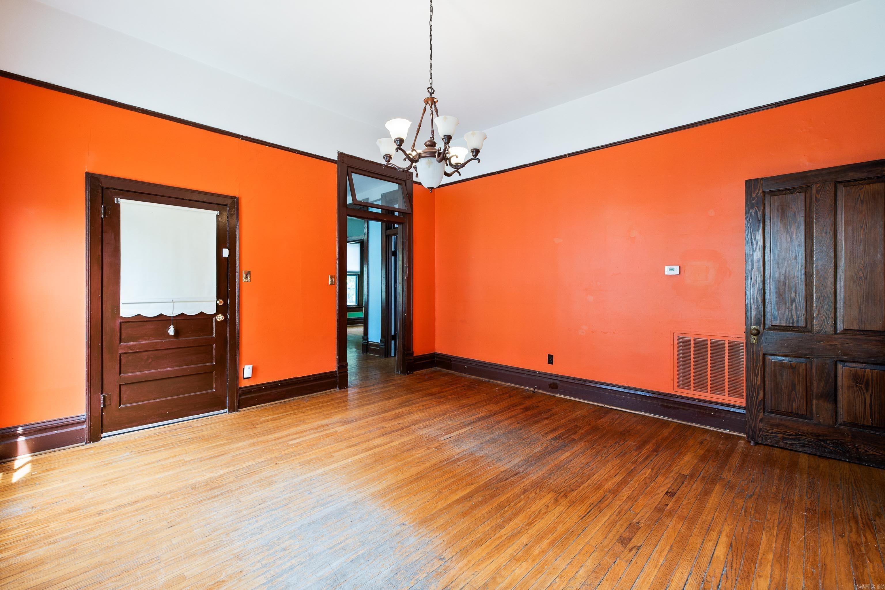 FULTONS - Residential