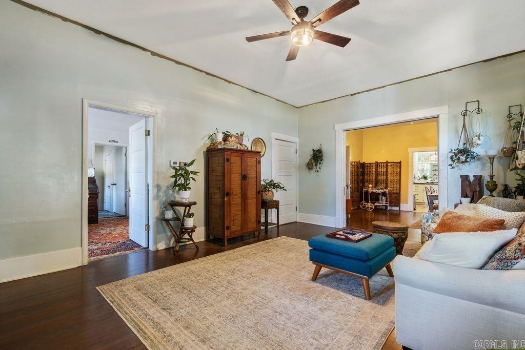 PARK HILL - Residential