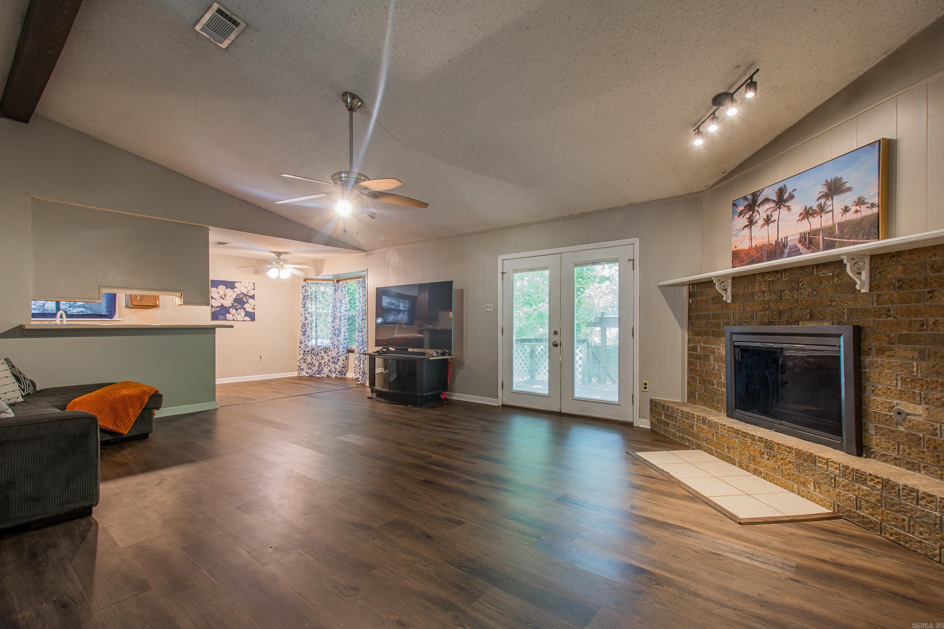 PINEY COVE TO COOK MTN VIL - Residential