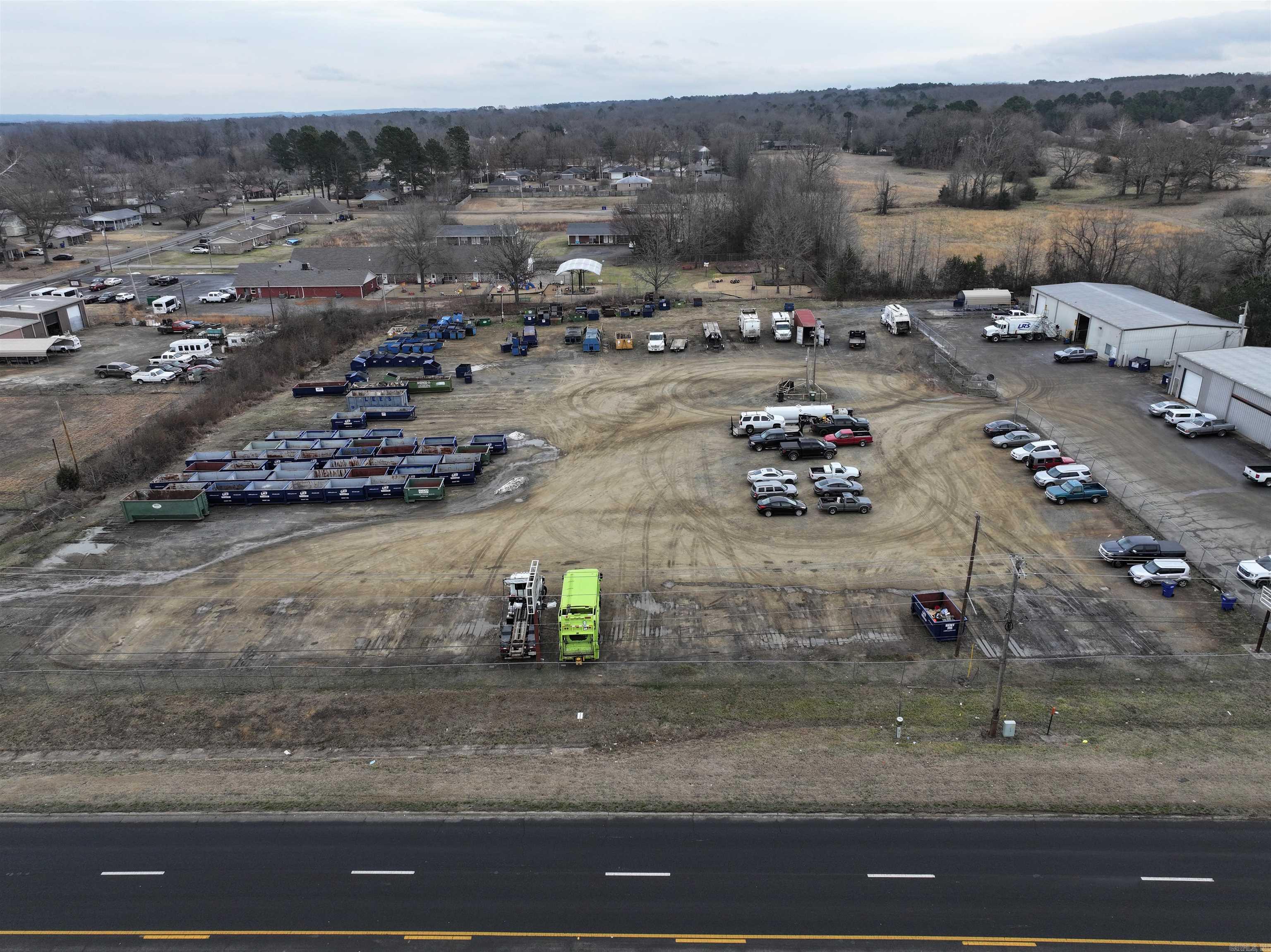 28-12-10 - Commercial Sale