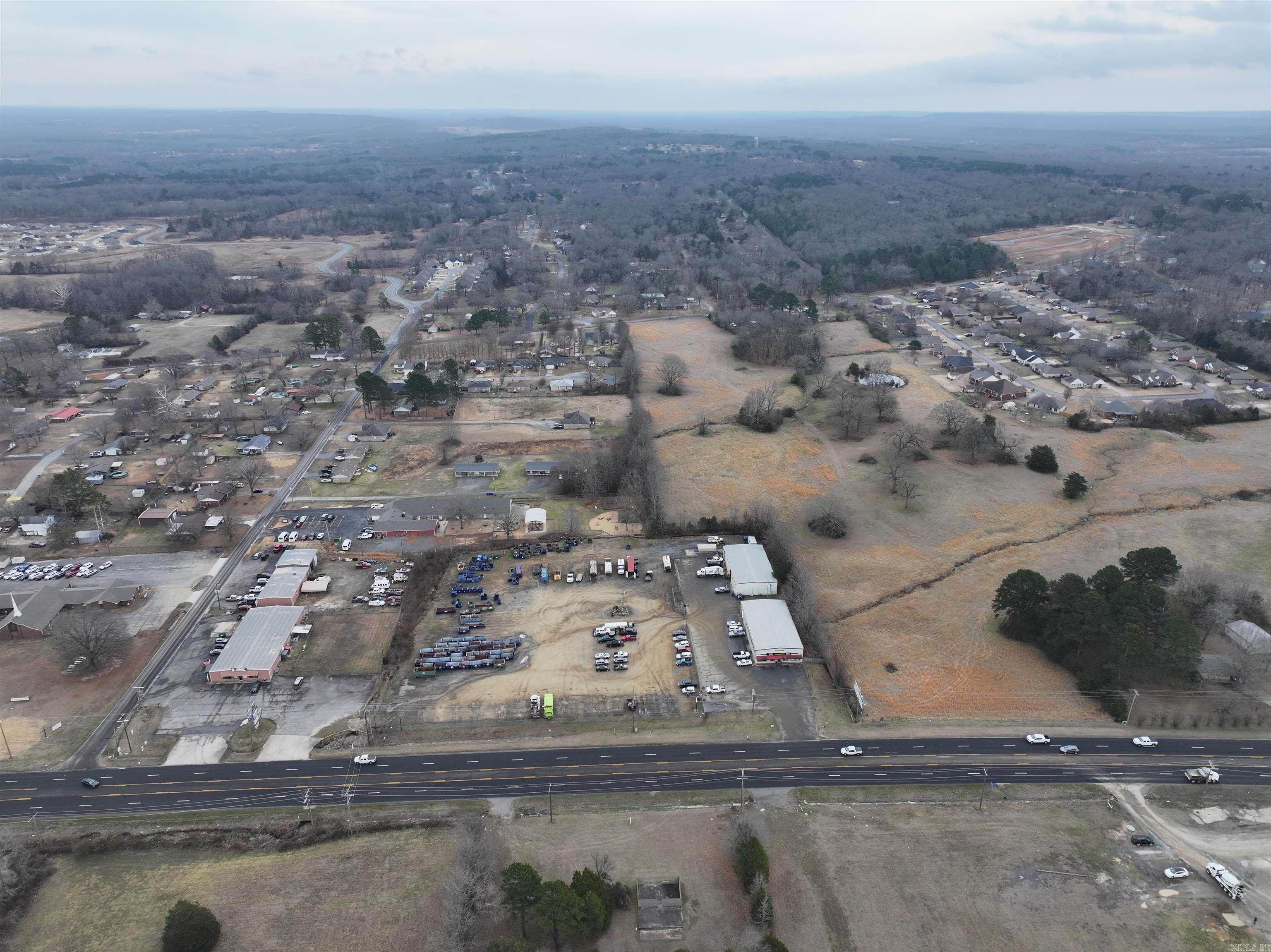 28-12-10 - Commercial Sale