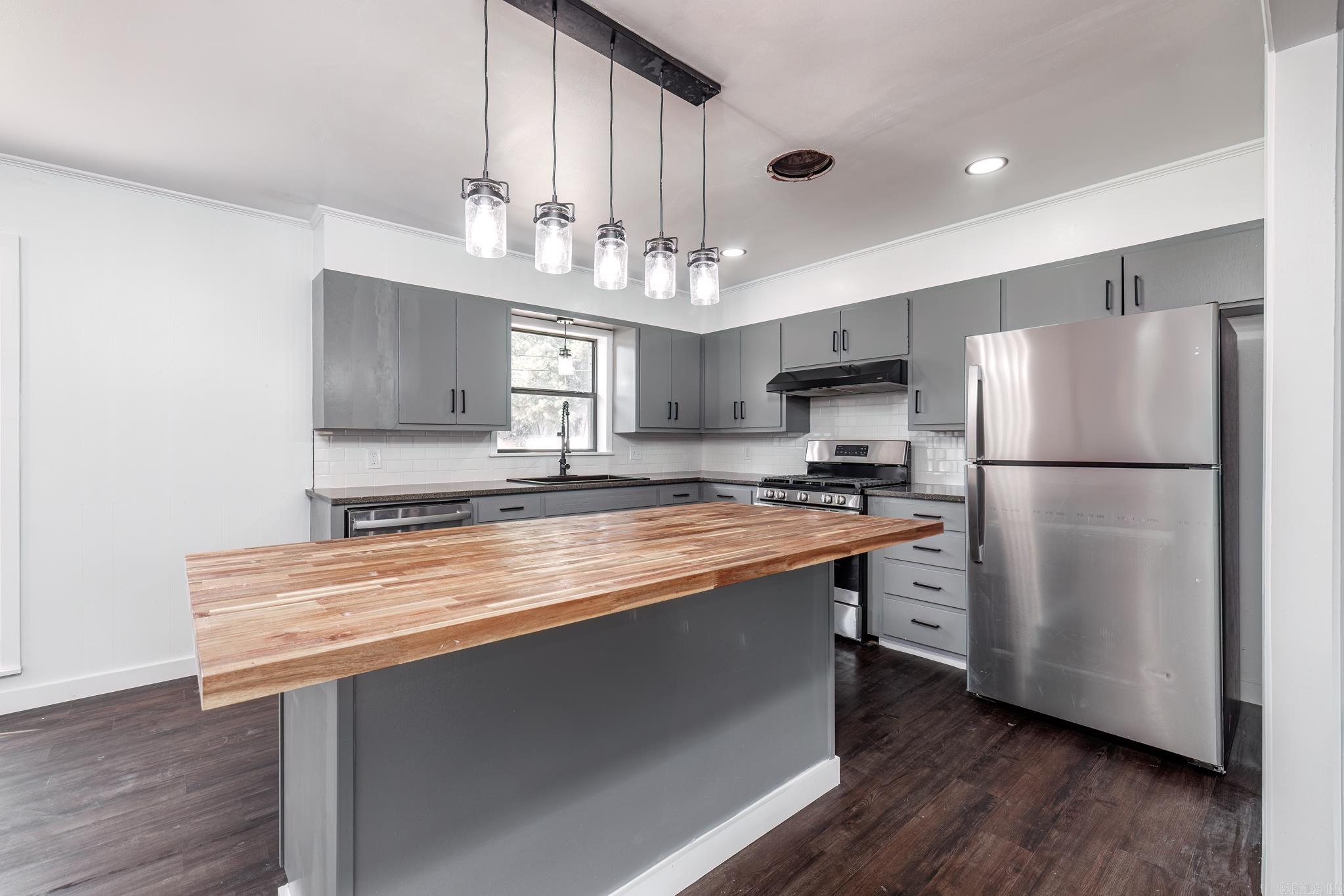 WESTERN HEIGHTS ADDN - Residential