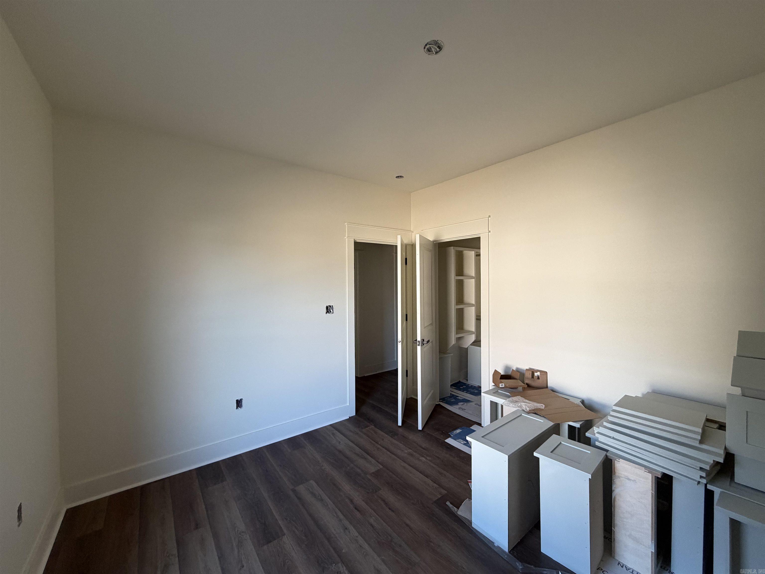 SUNSET LANDING - Residential