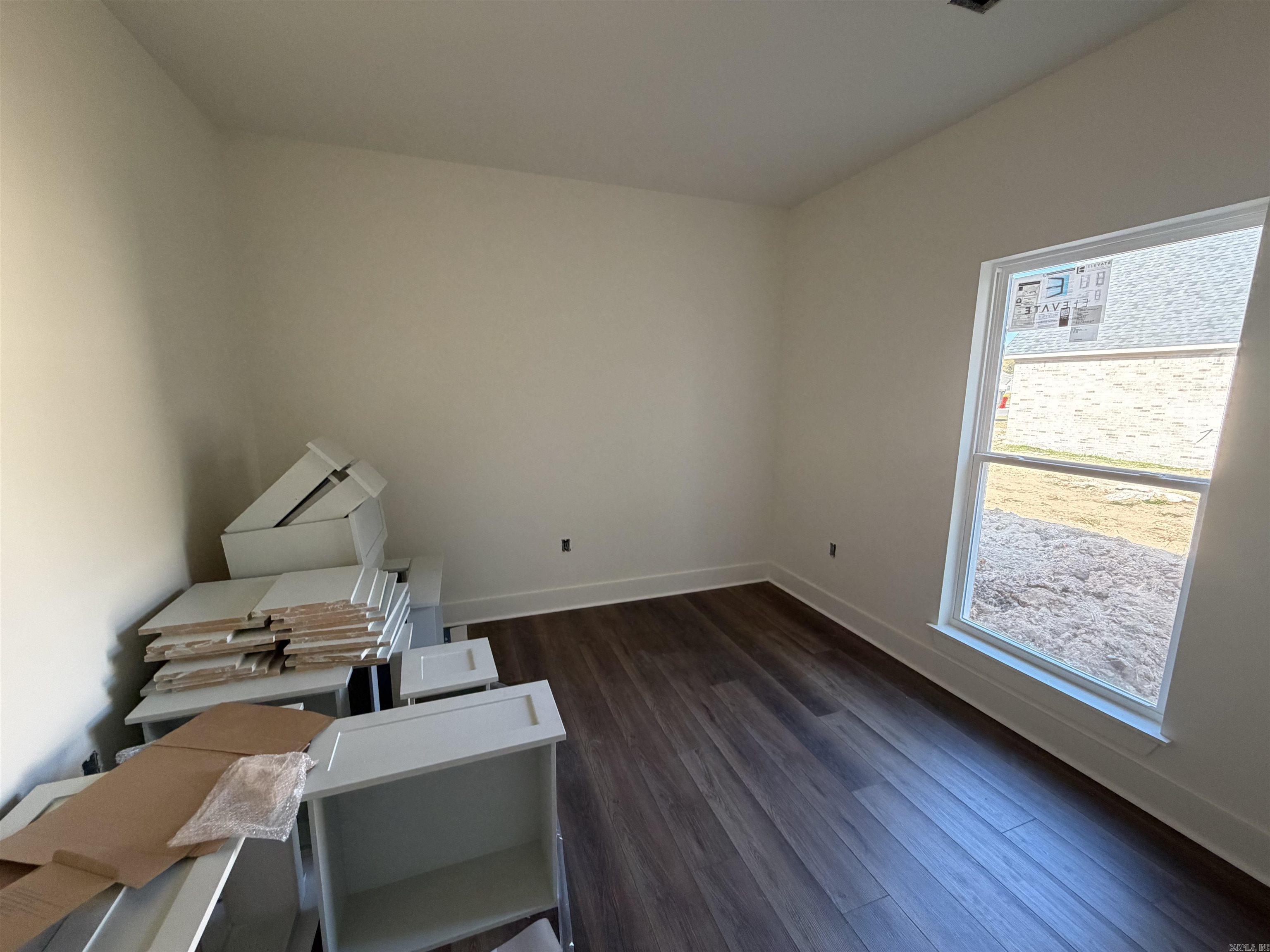 SUNSET LANDING - Residential