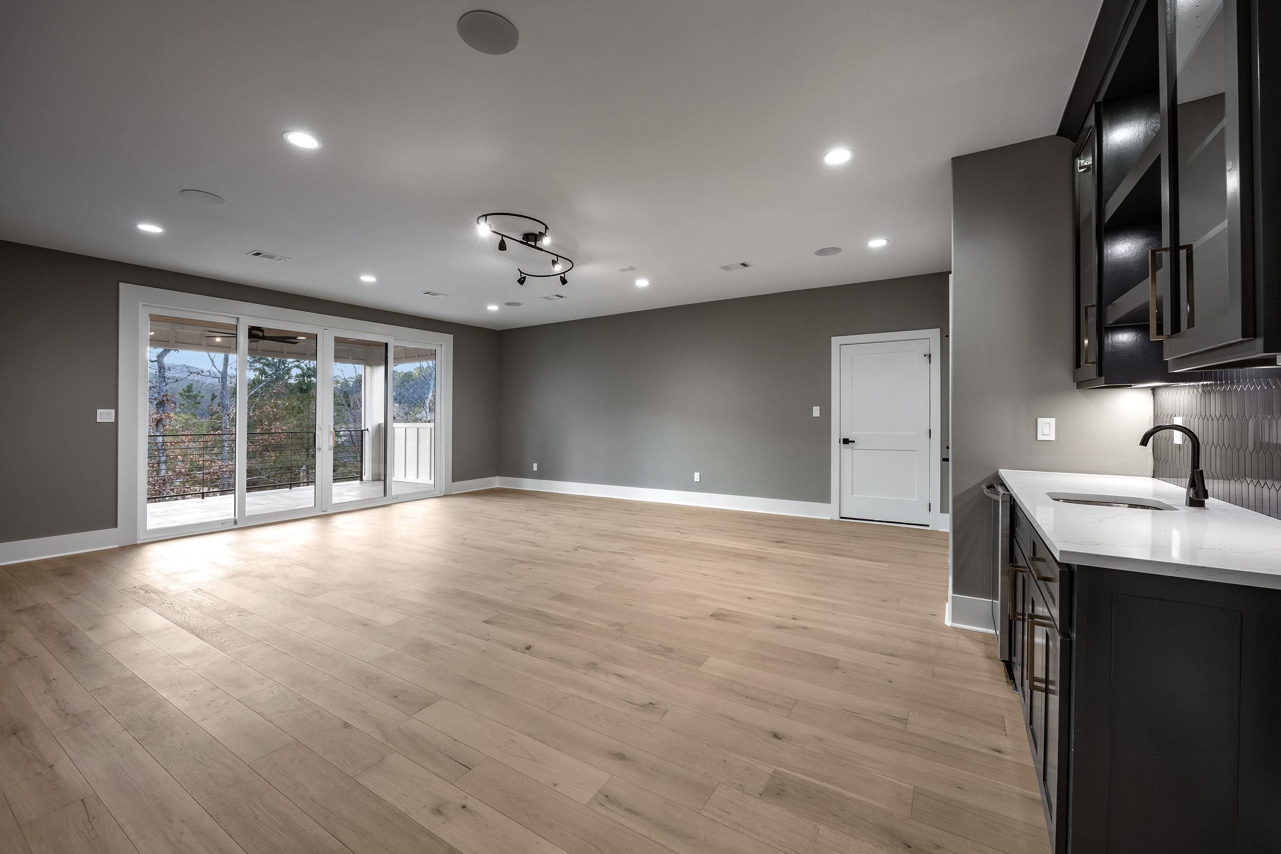 CHENAL VALLEY ABINGTON COURT - Residential