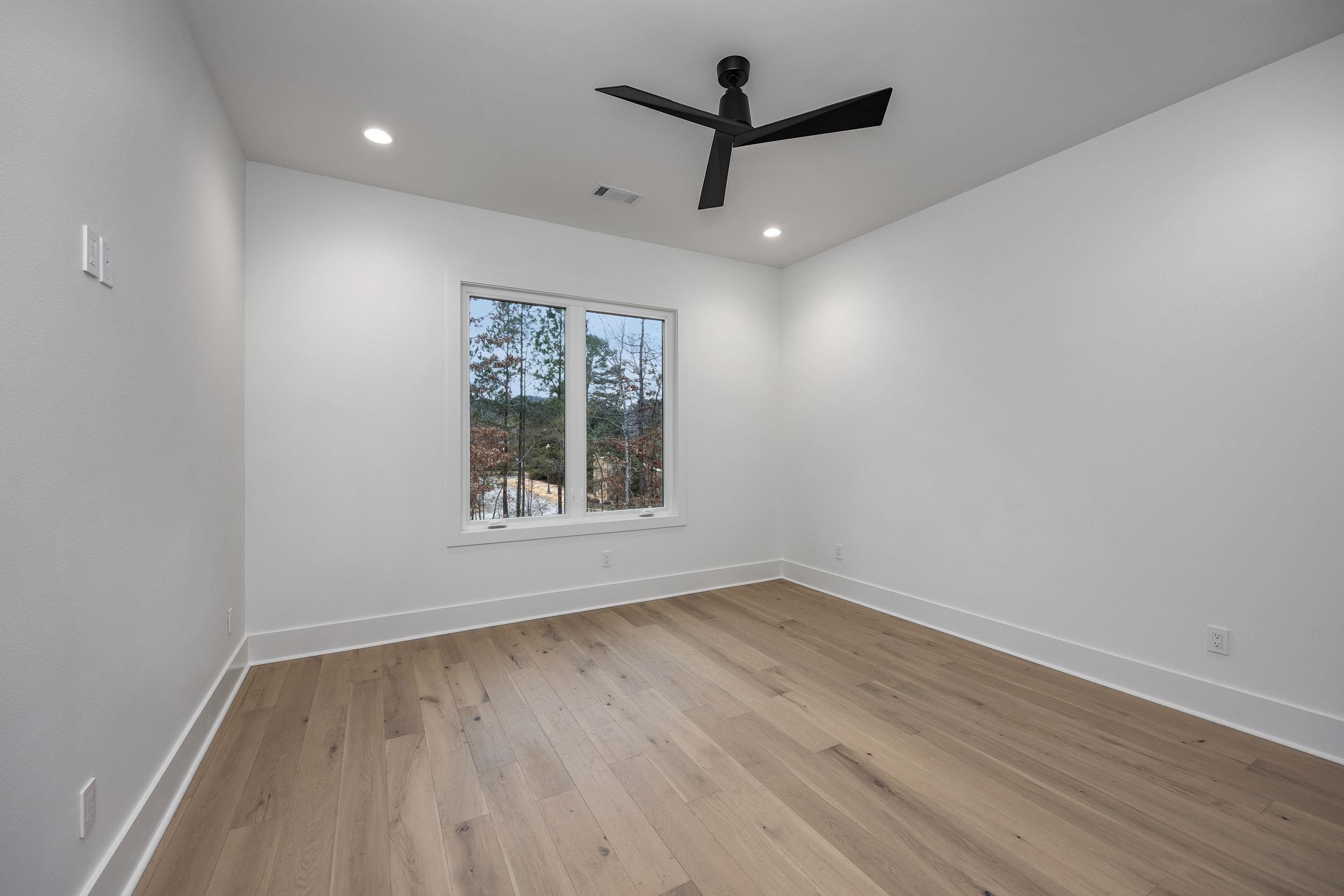 CHENAL VALLEY ABINGTON COURT - Residential