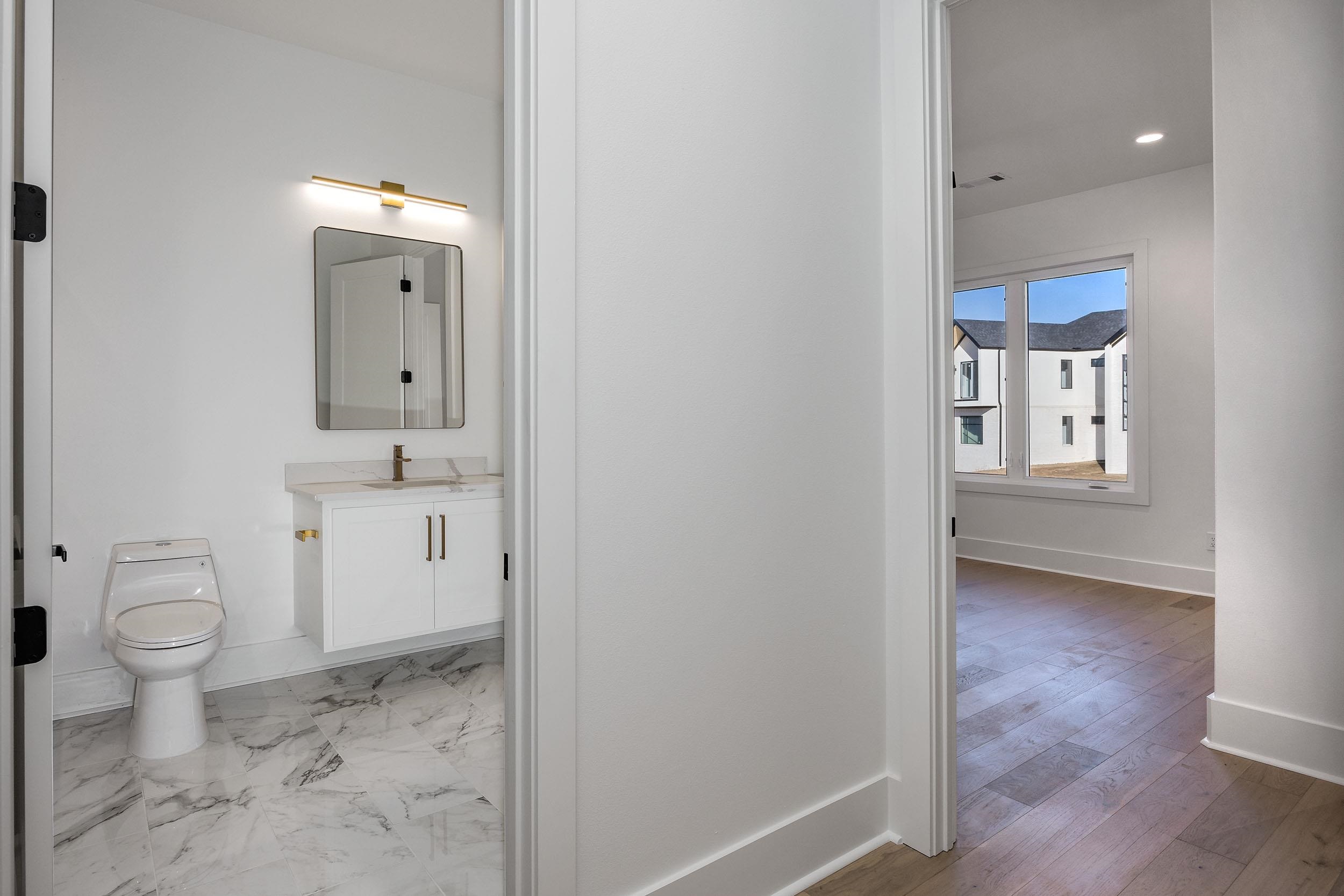 CHENAL VALLEY ABINGTON COURT - Residential