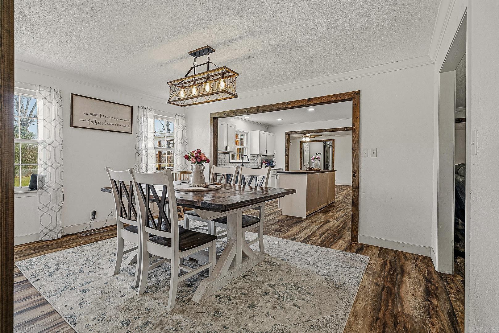 LYNNDALE - Residential