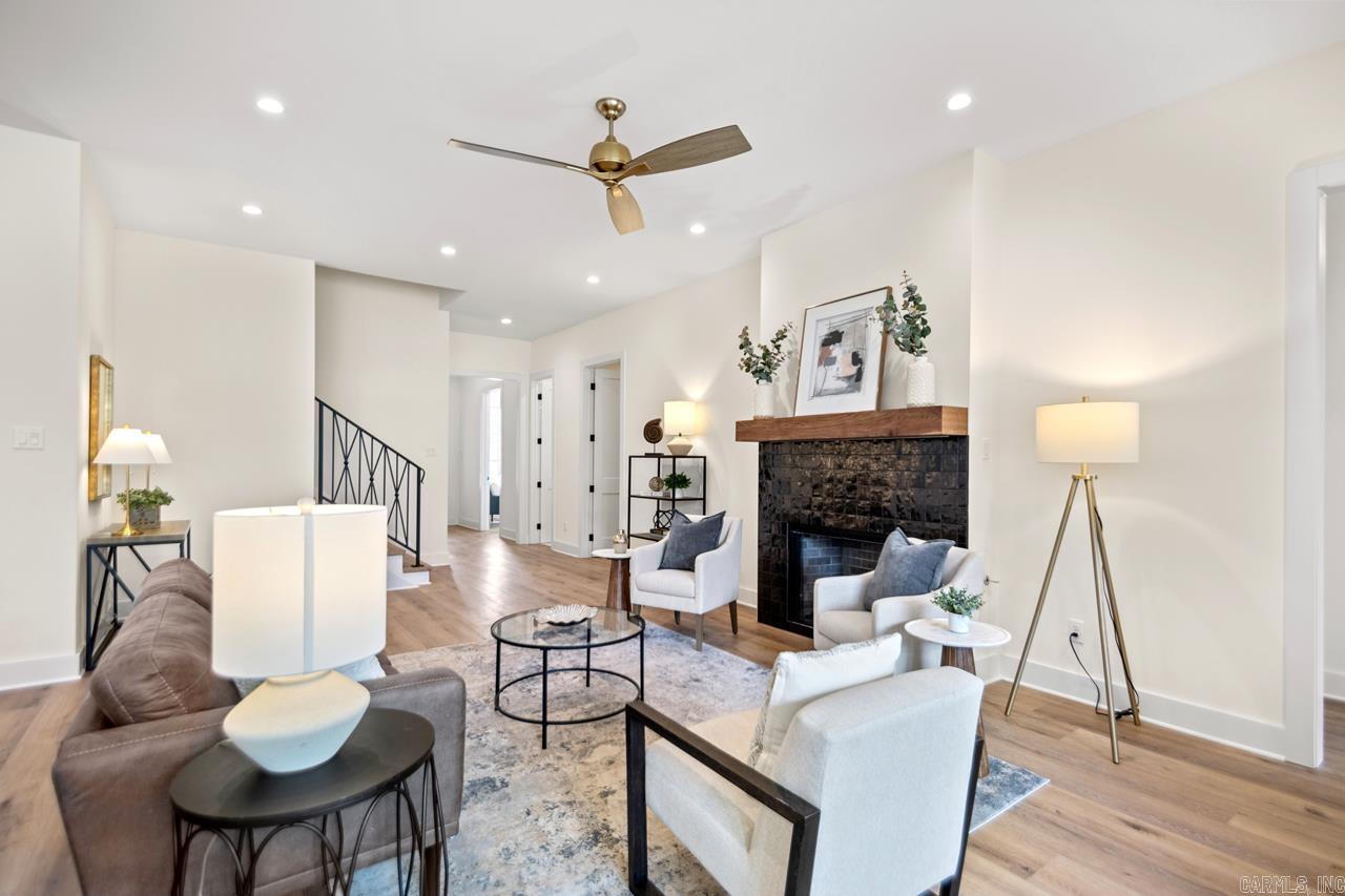 CAMMACK WOODS - Residential