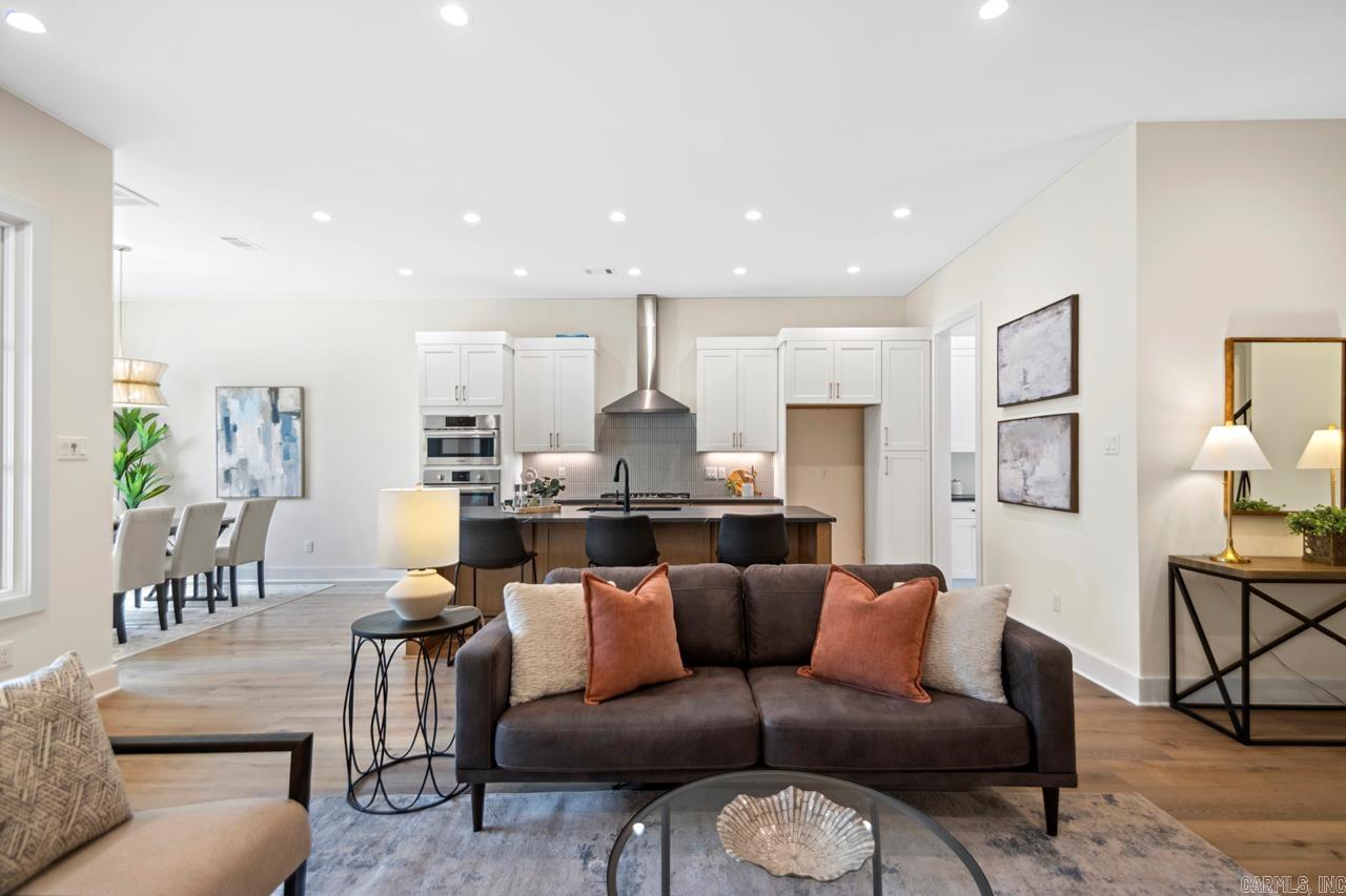 CAMMACK WOODS - Residential