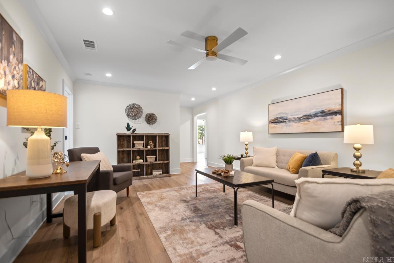 CAMMACK WOODS - Residential