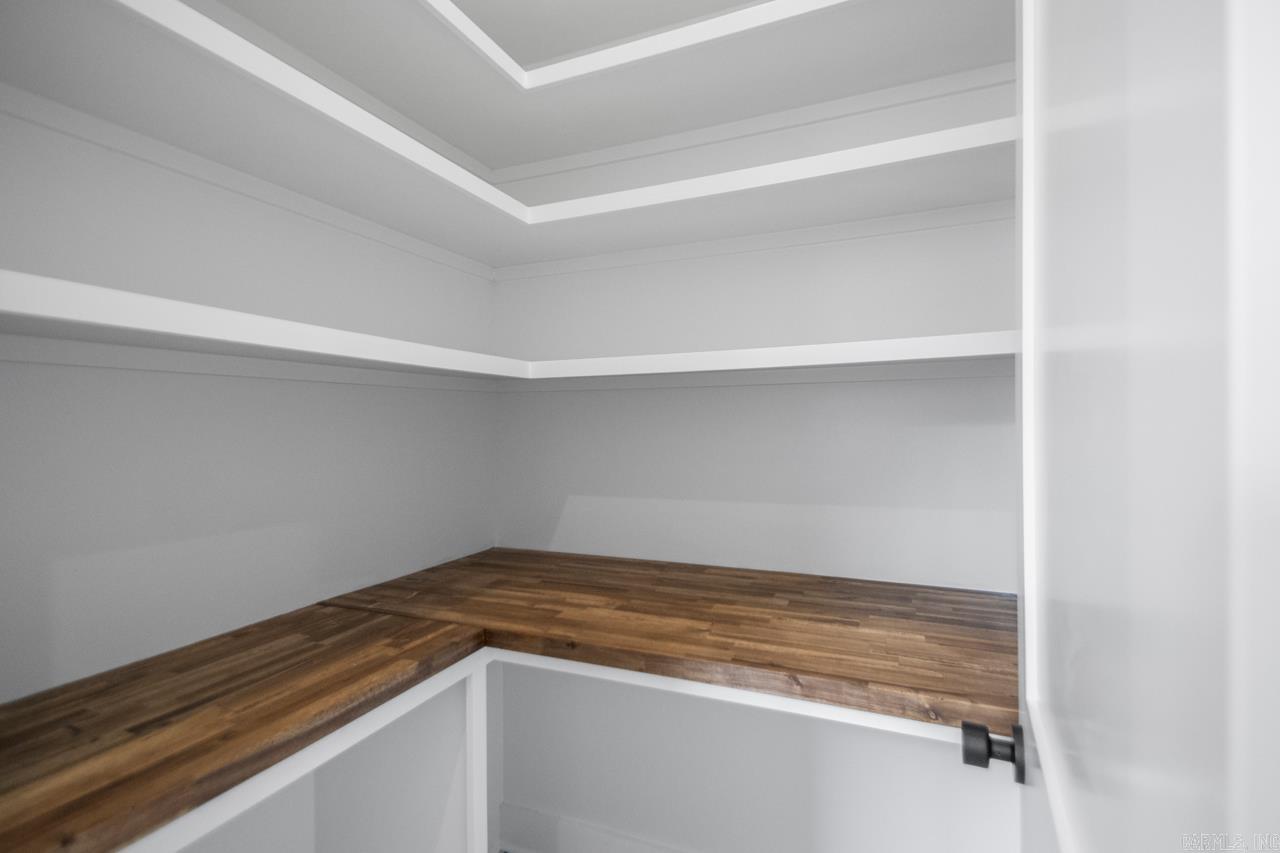 CAMMACK WOODS - Residential